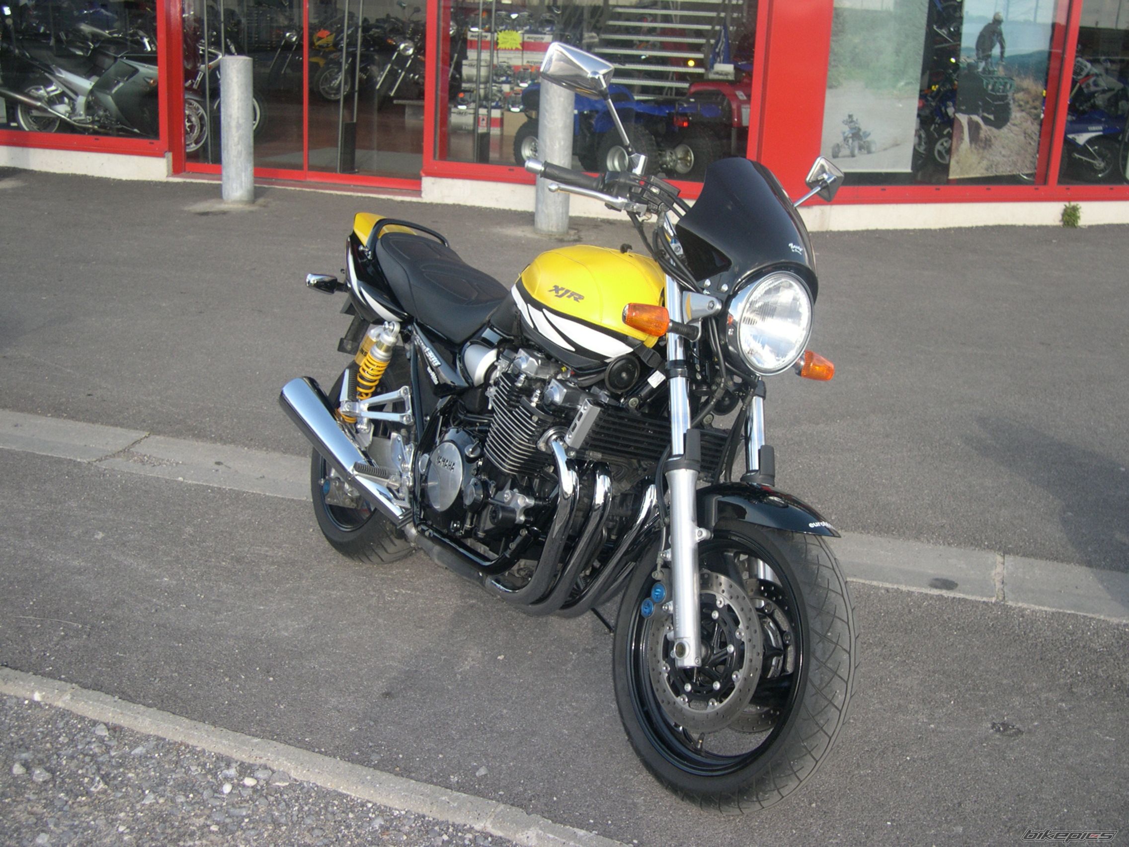 2003 YAMAHA XJR 1300 | Picture 2129635 motorcycle photo