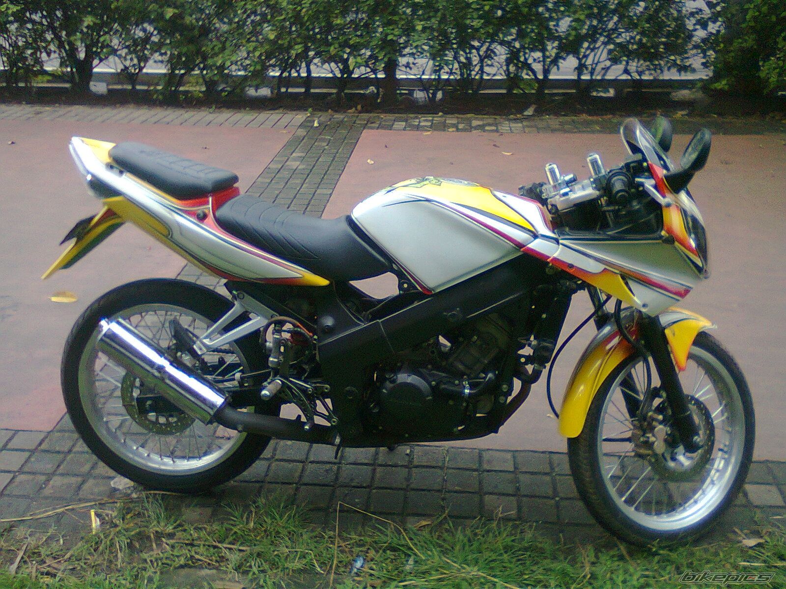 2006 HONDA CBR 150 | Picture 2129845 motorcycle photo