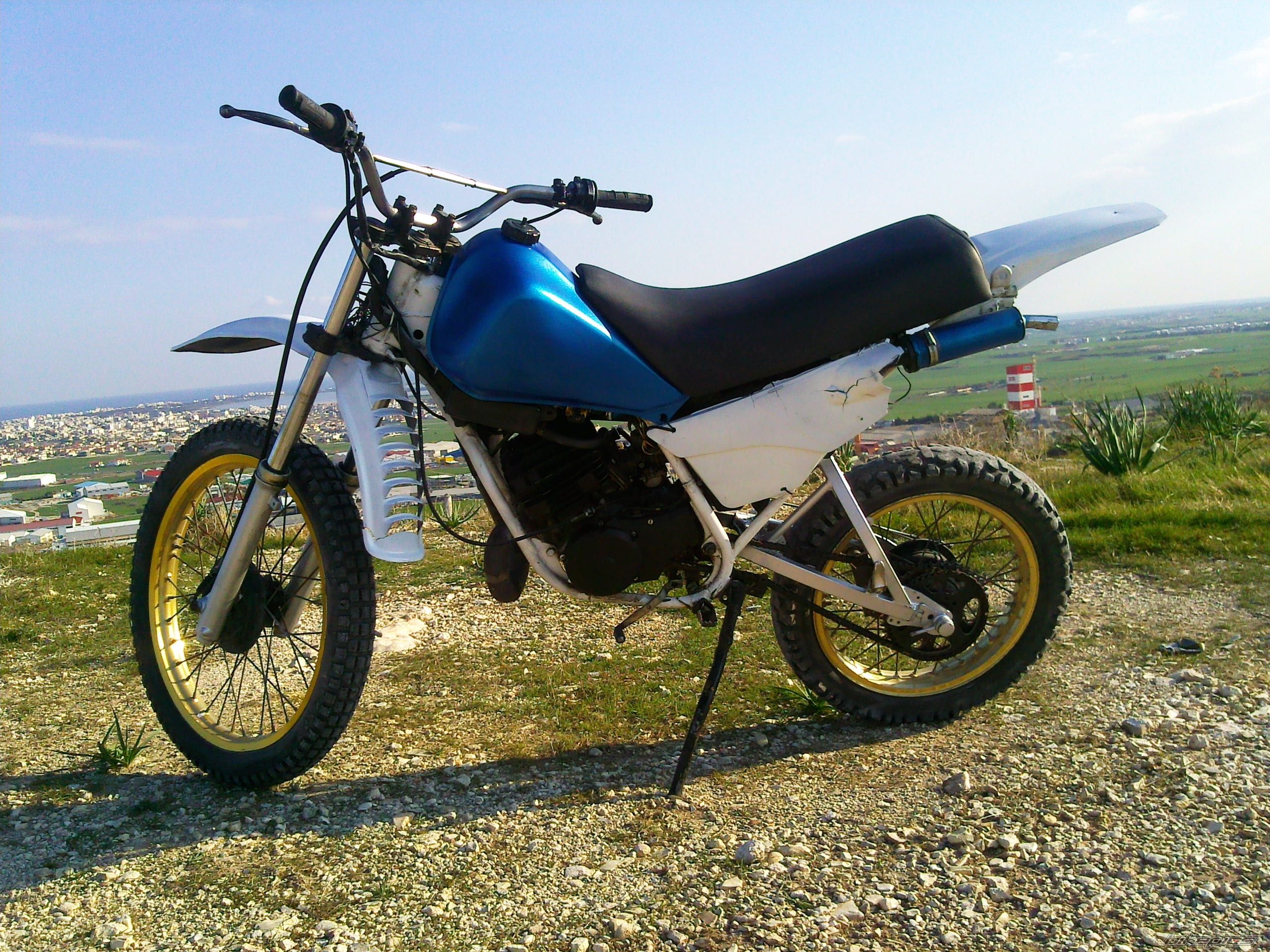 2011 YAMAHA DT 125 | Picture 2132025 motorcycle photo