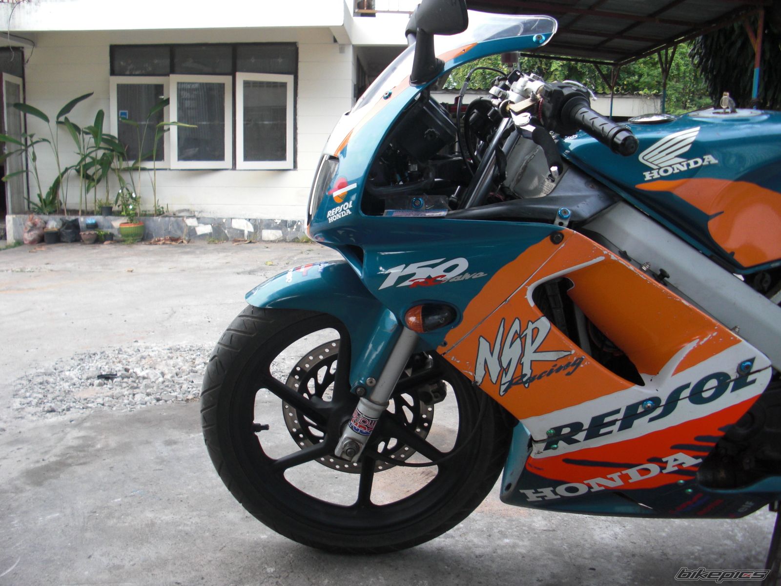 2009 HONDA NSR 150 | Picture 2134006 motorcycle photo