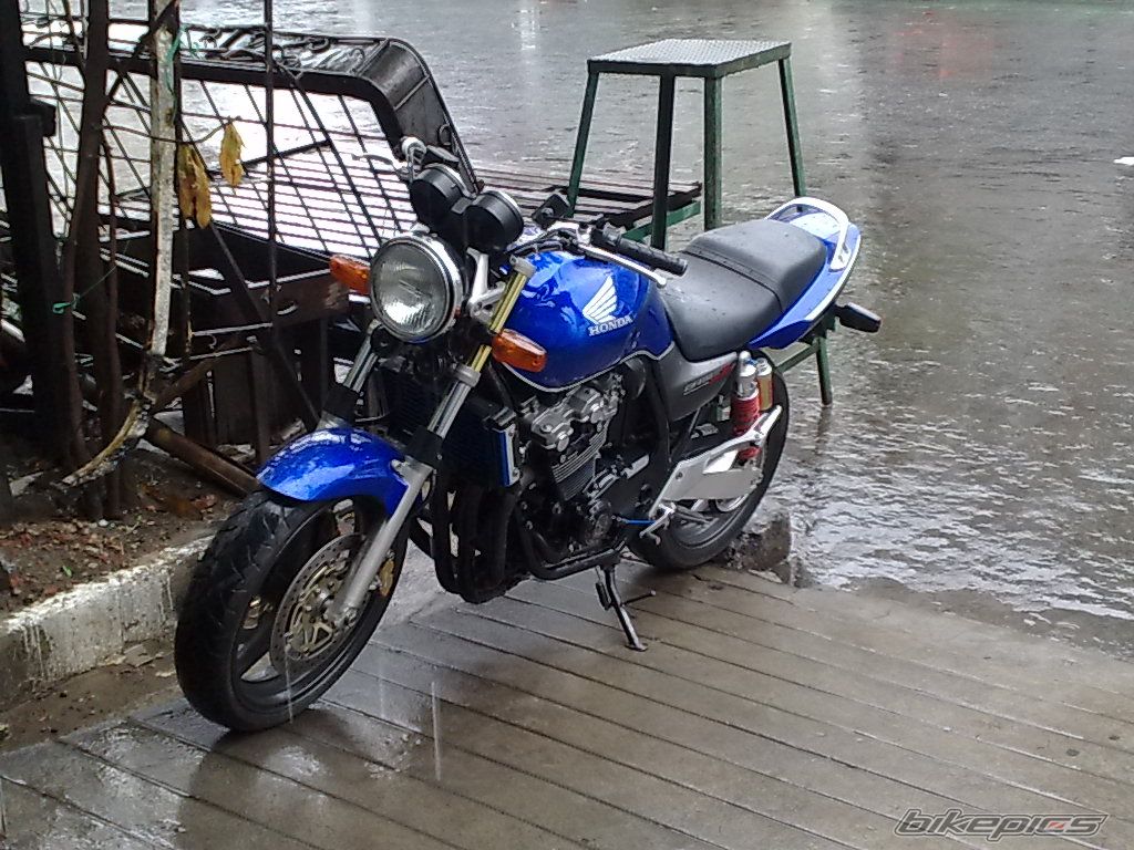 2003 HONDA CB 400 | Picture 2135371 motorcycle photo