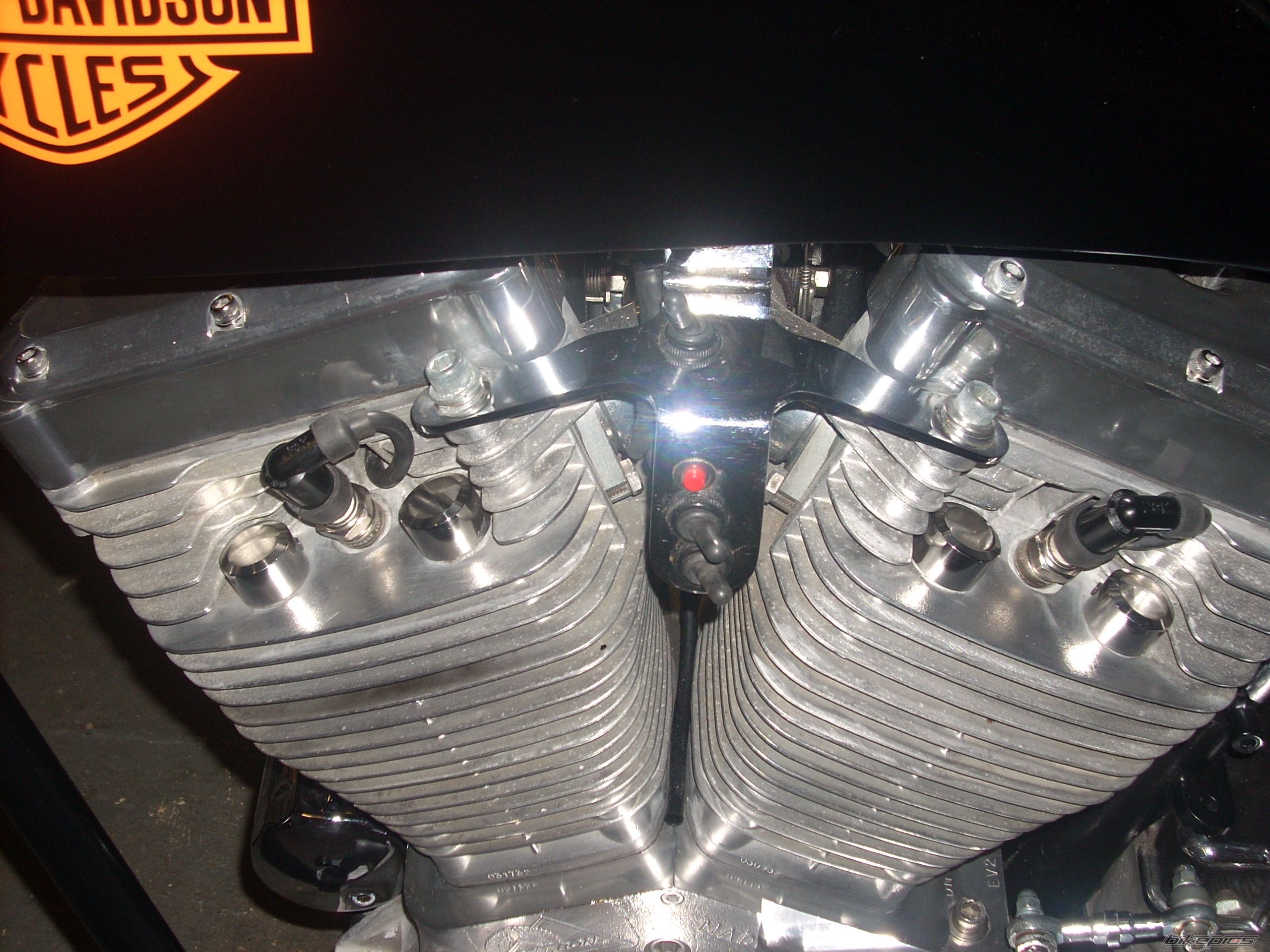 2009 HARLEY DAVIDSON CUSTOM LOW RIDER | Picture 2138623 motorcycle photo