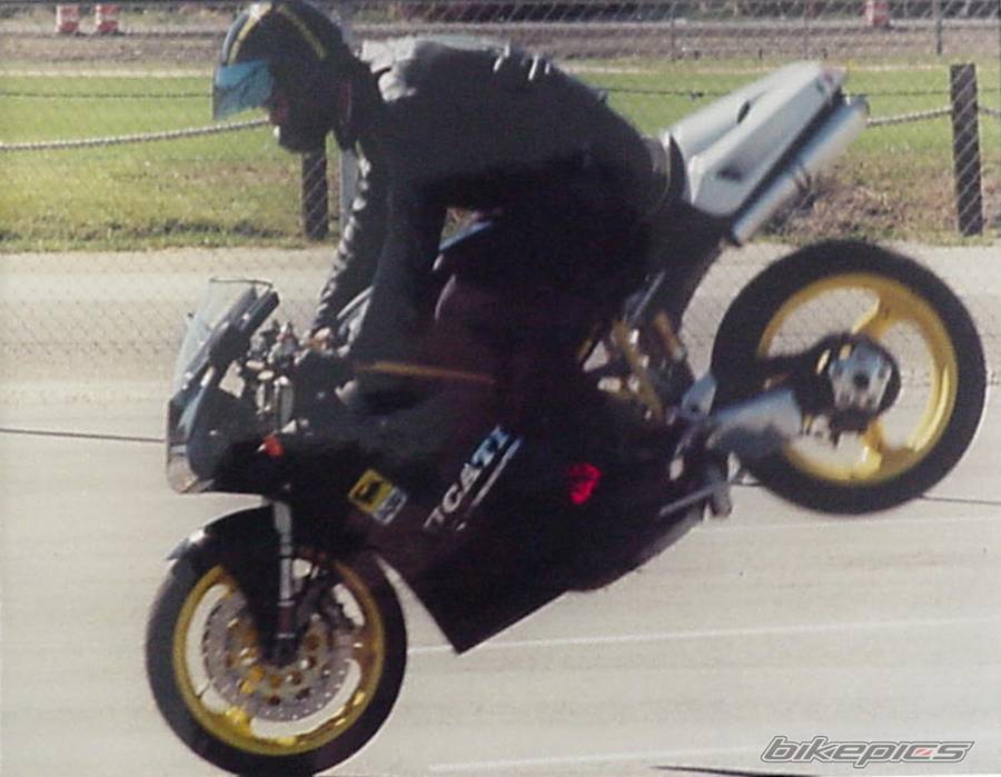 1995 DUCATI 955 | Picture 21393 motorcycle photo