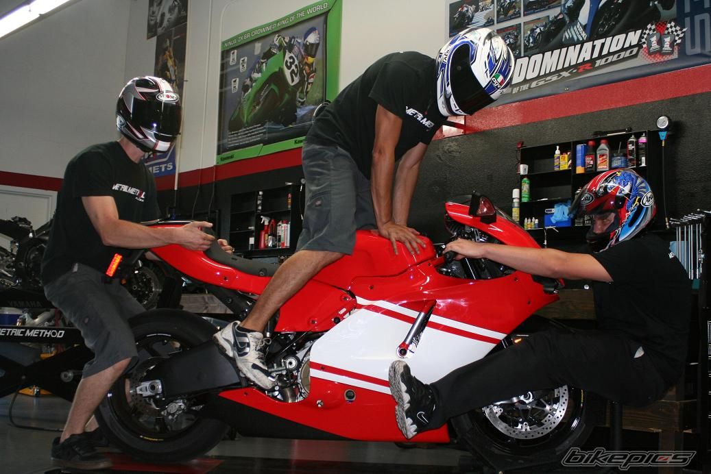 2009 DUCATI DESMOSEDICI RR | Picture 2140904 motorcycle photo