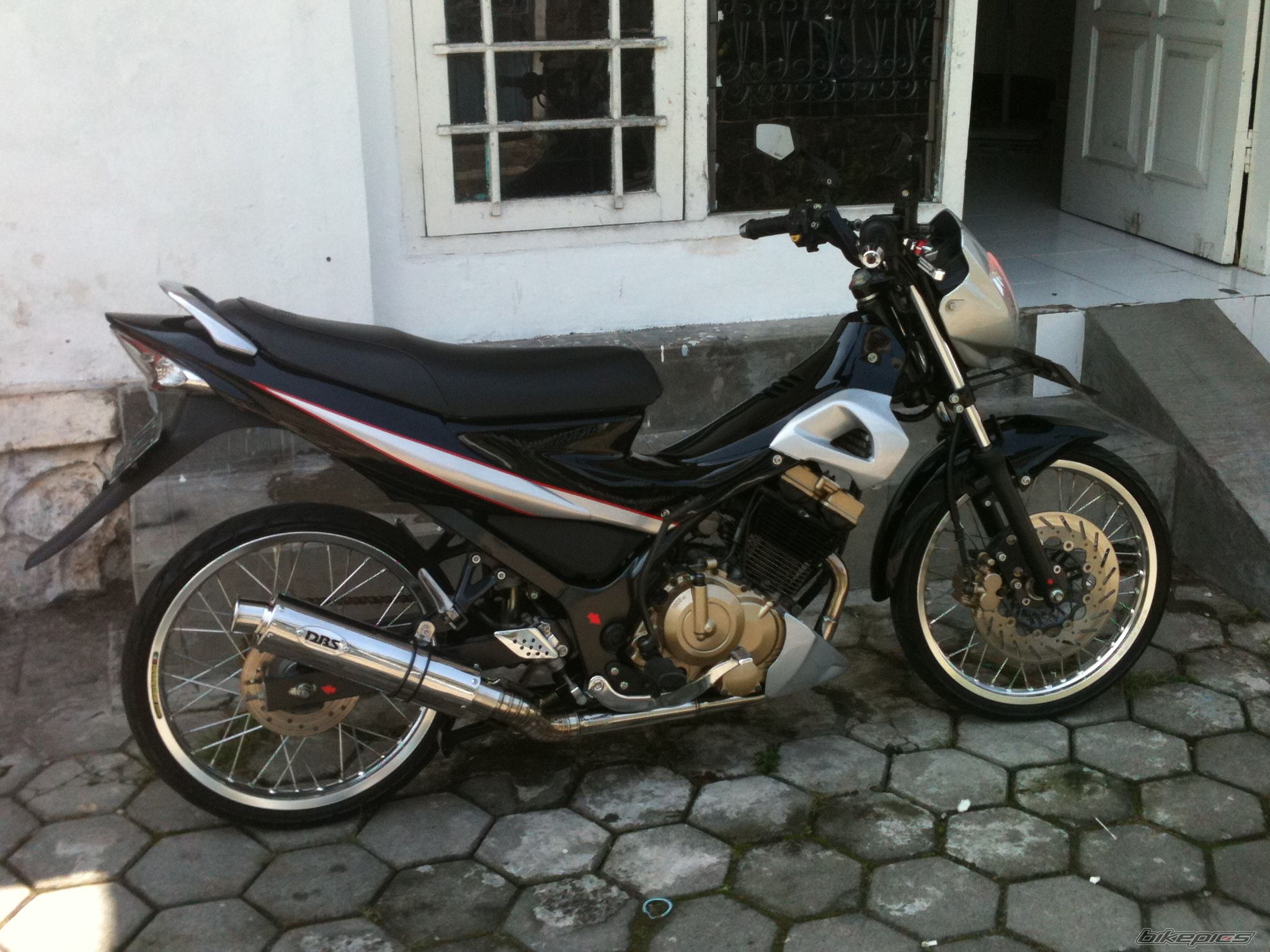 2008 SUZUKI RAIDER 150 | Picture 2140905 motorcycle photo