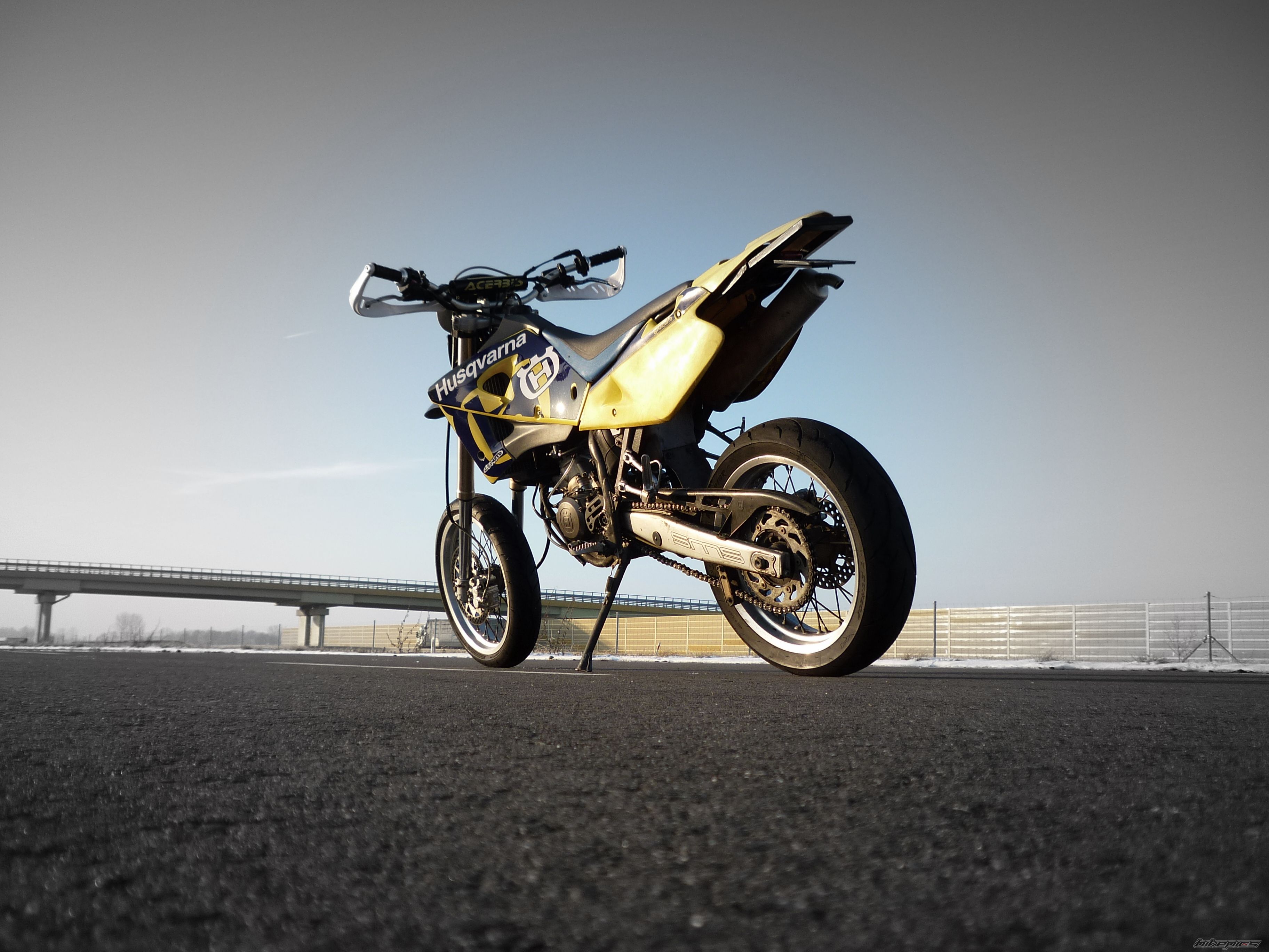 2005 HUSQVARNA SM 125 S | Picture 2141649 motorcycle photo