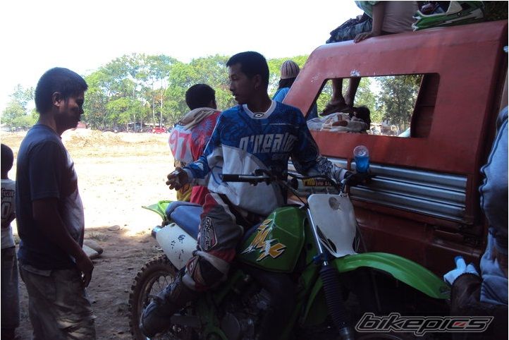 2009 KAWASAKI KMX 125 | Picture 2143967 motorcycle photo