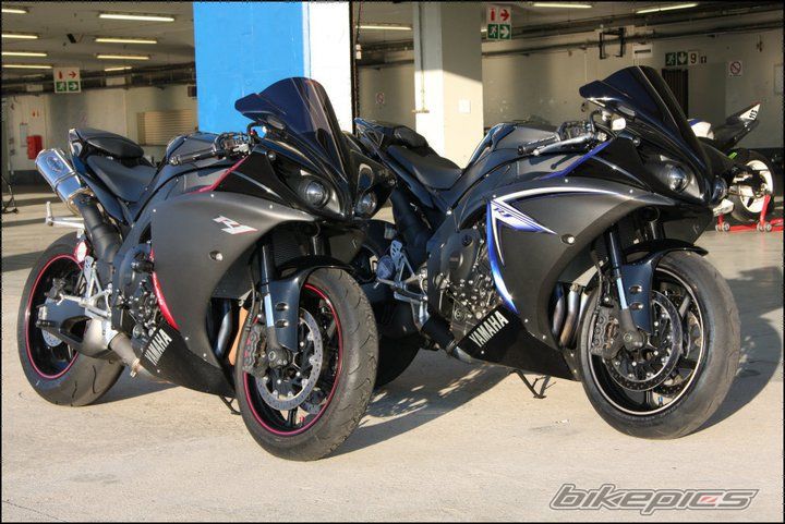 2012 YAMAHA YZF R1 | Picture 2144122 motorcycle photo