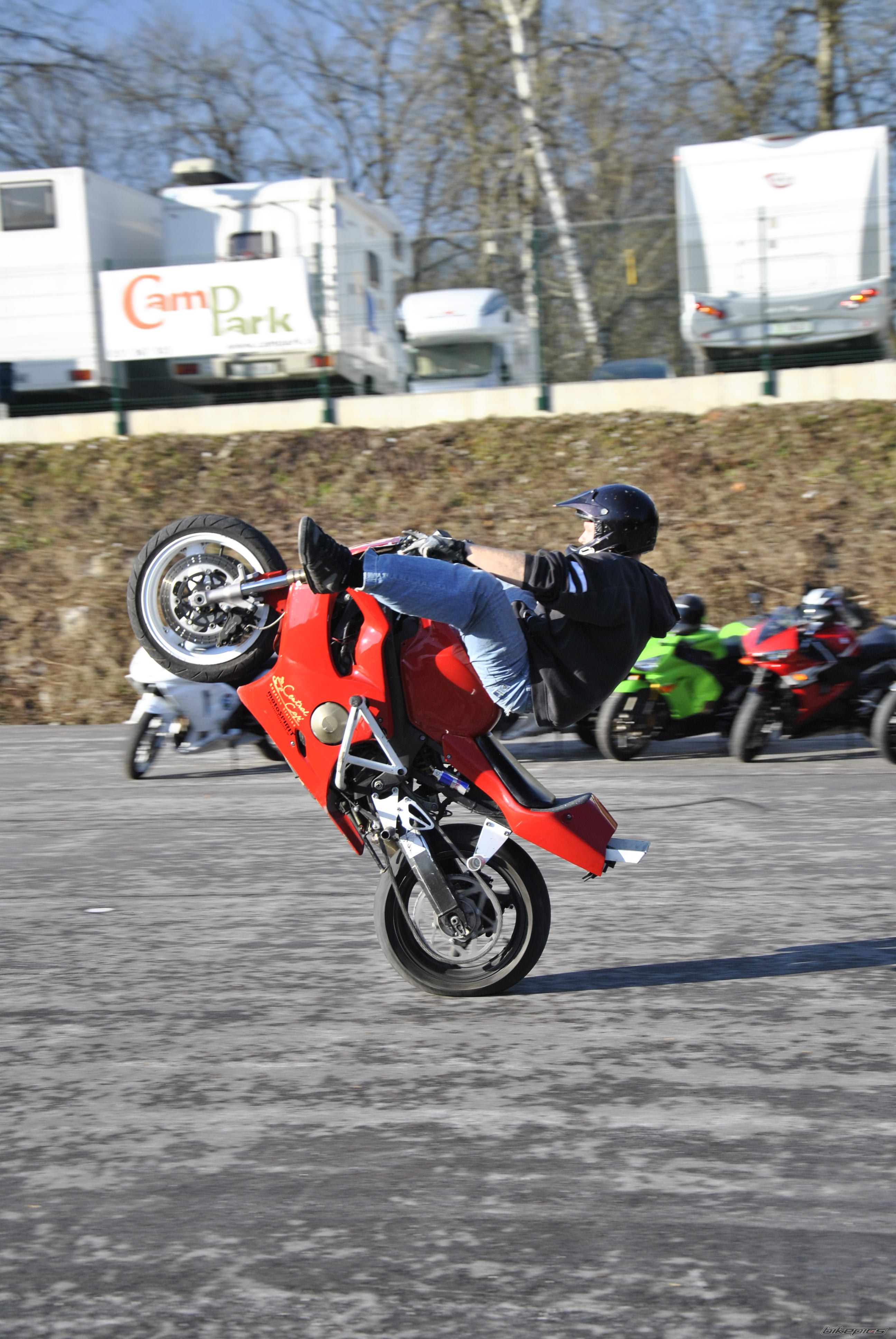 2004 HONDA CBR 600 RR | Picture 2145333 motorcycle photo