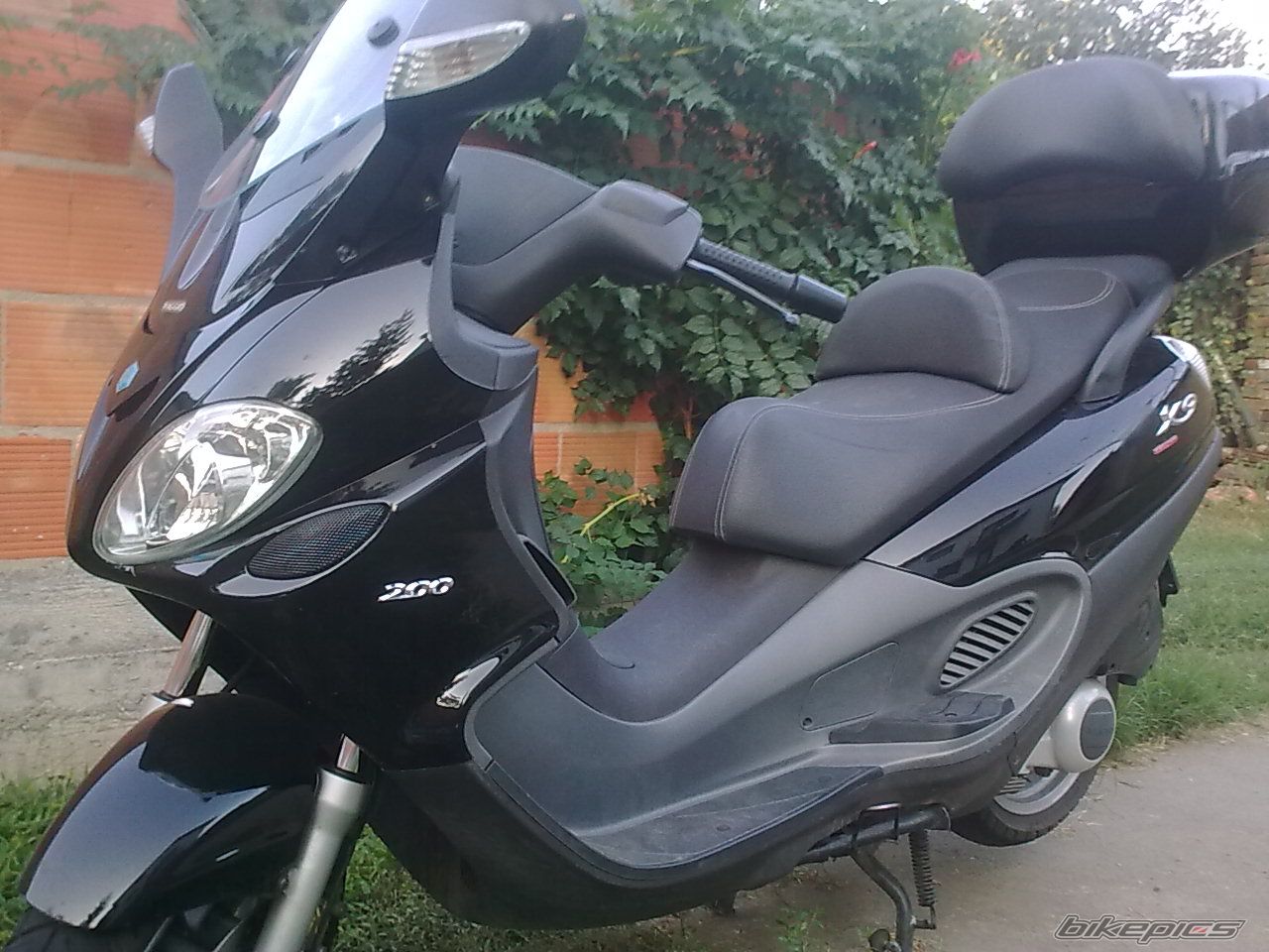 2003 PIAGGIO X9 200 | Picture 2146213 motorcycle photo