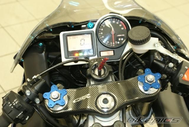 2001 HONDA CBR 929RR FIREBLADE | Picture 2146492 motorcycle photo
