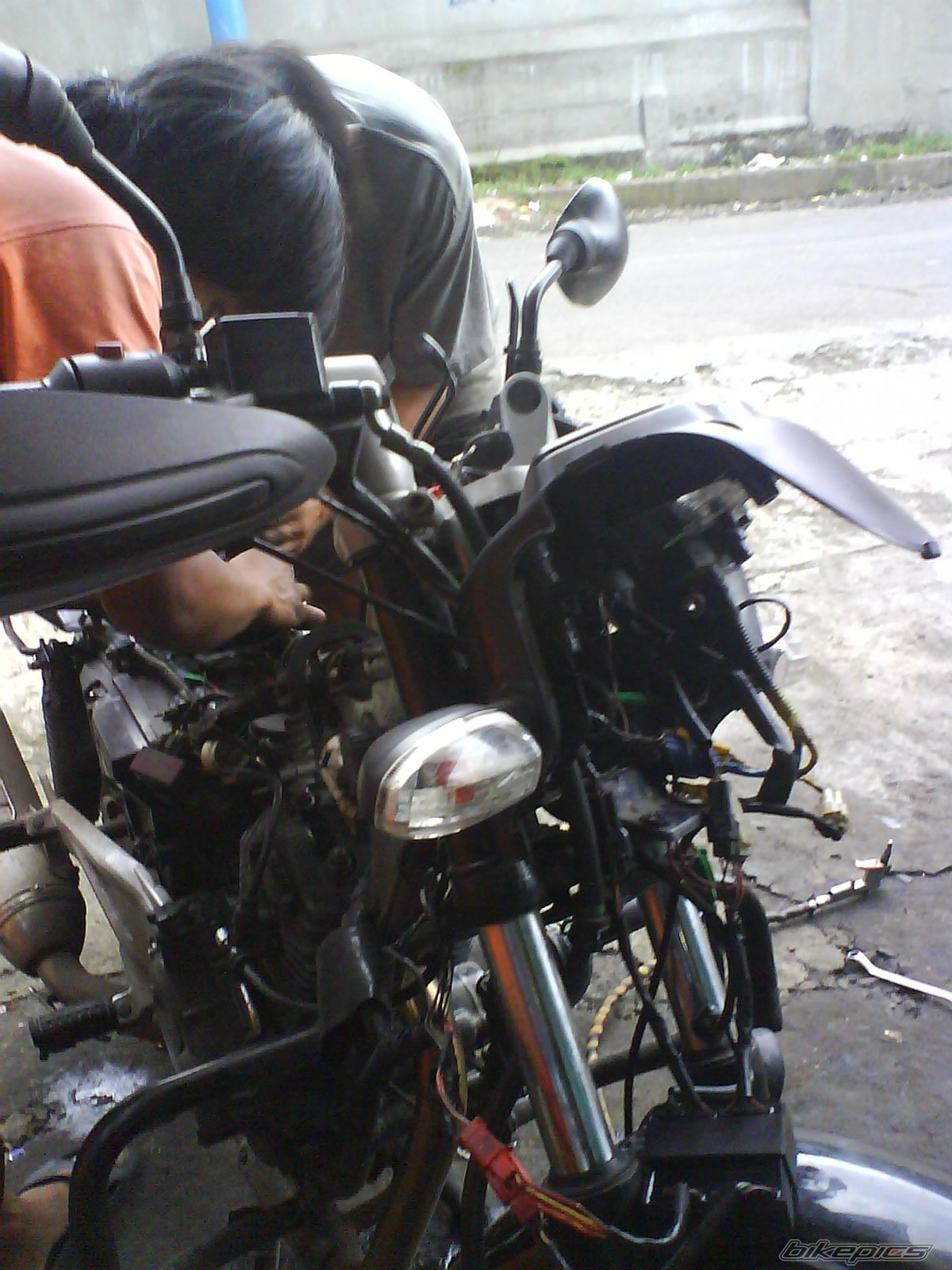 2009 BAJAJ PULSAR 180 | Picture 2146559 motorcycle photo