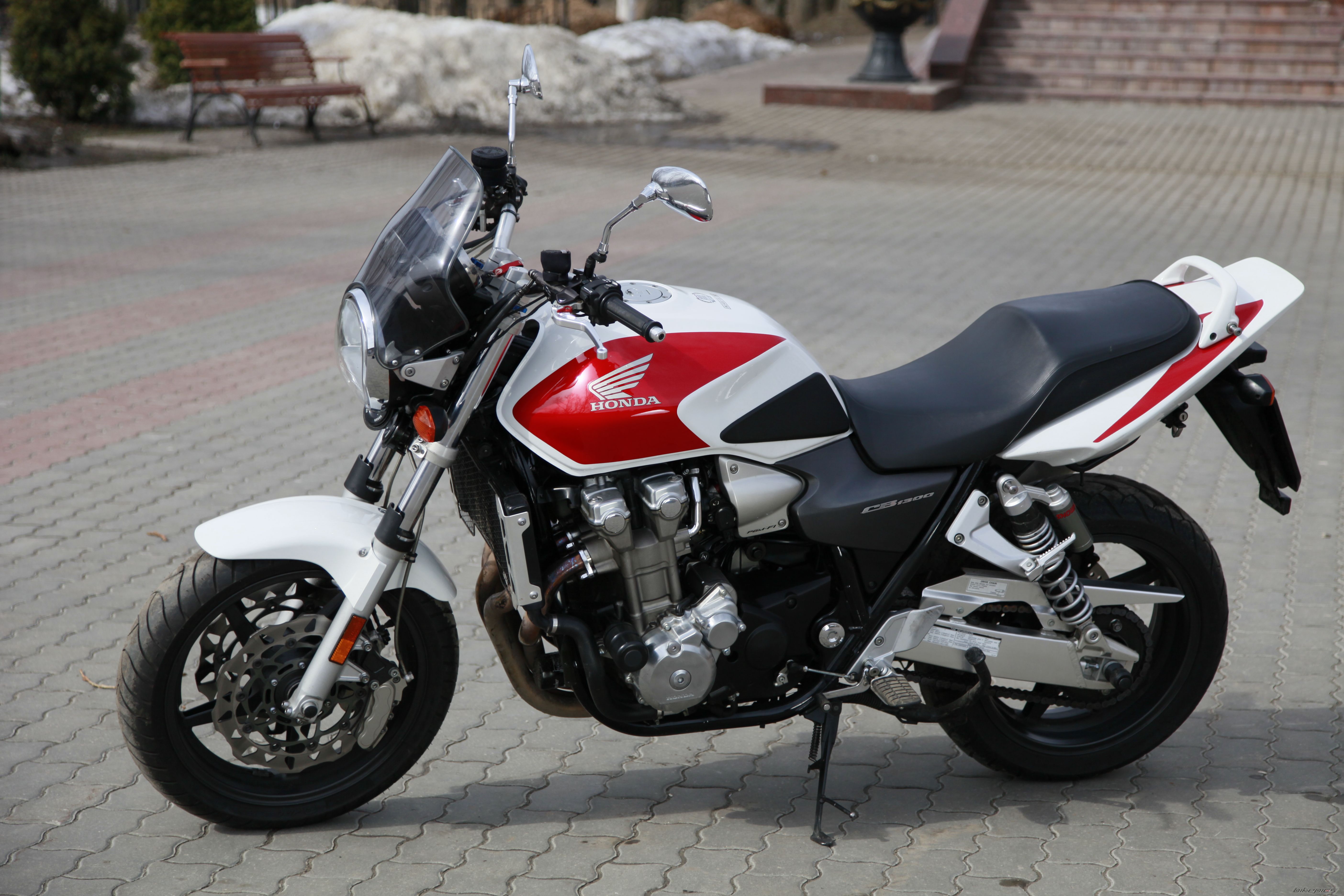 2003 HONDA CB1300 | Picture 2147503 motorcycle photo