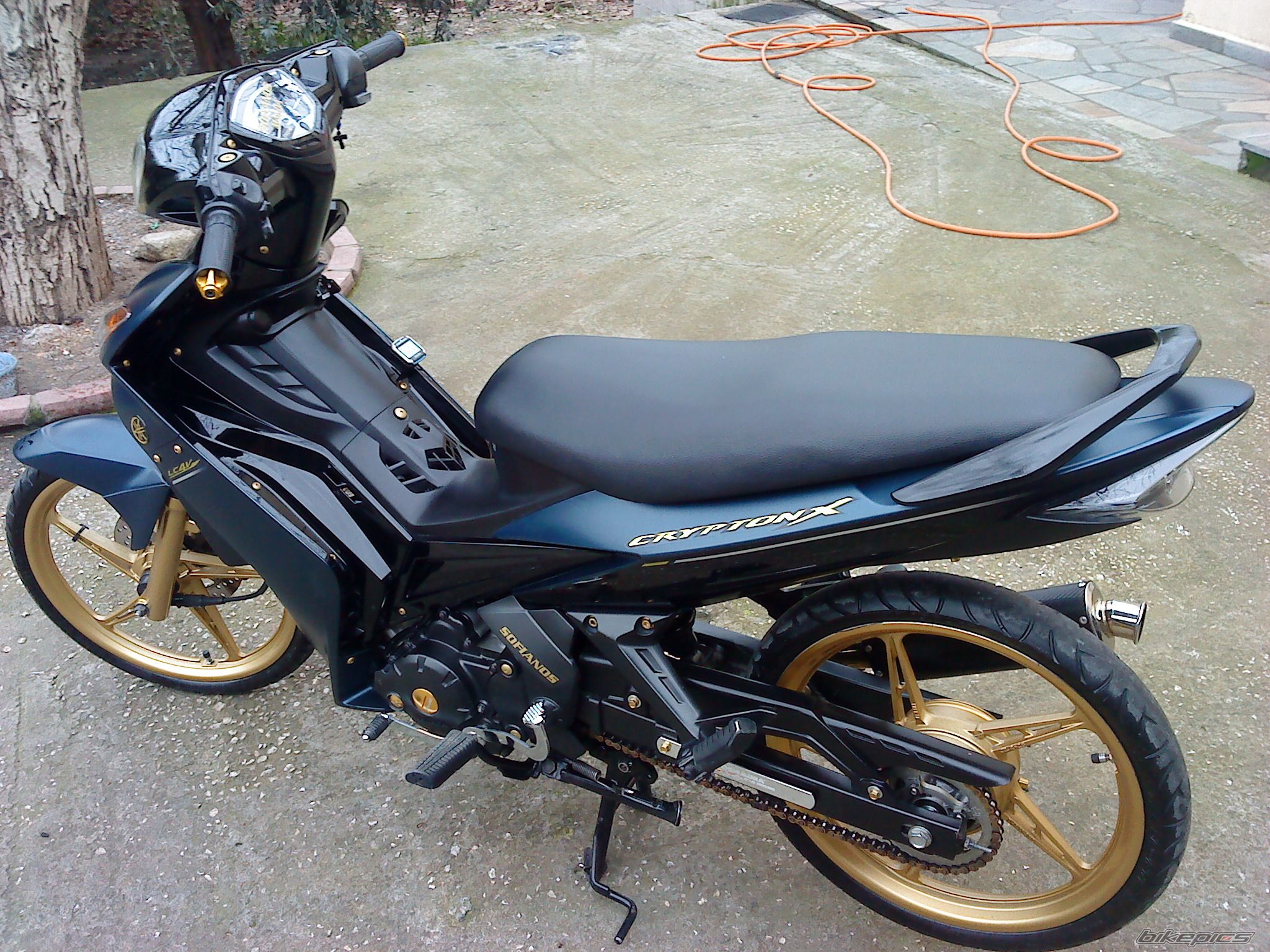 2012 YAMAHA CRYPTON X | Picture 2149755 motorcycle photo