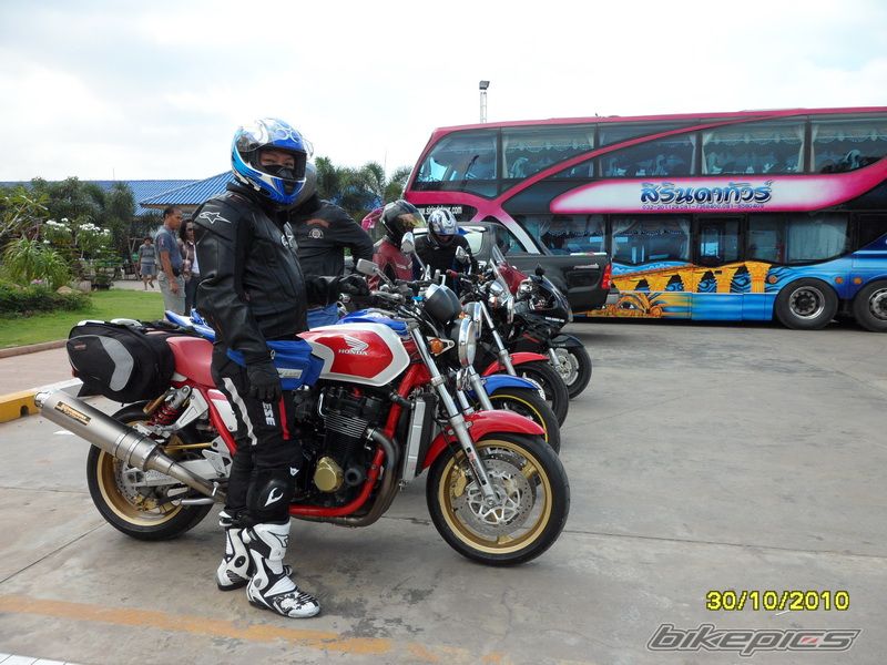 2011 HONDA CB1300 | Picture 2151019 motorcycle photo