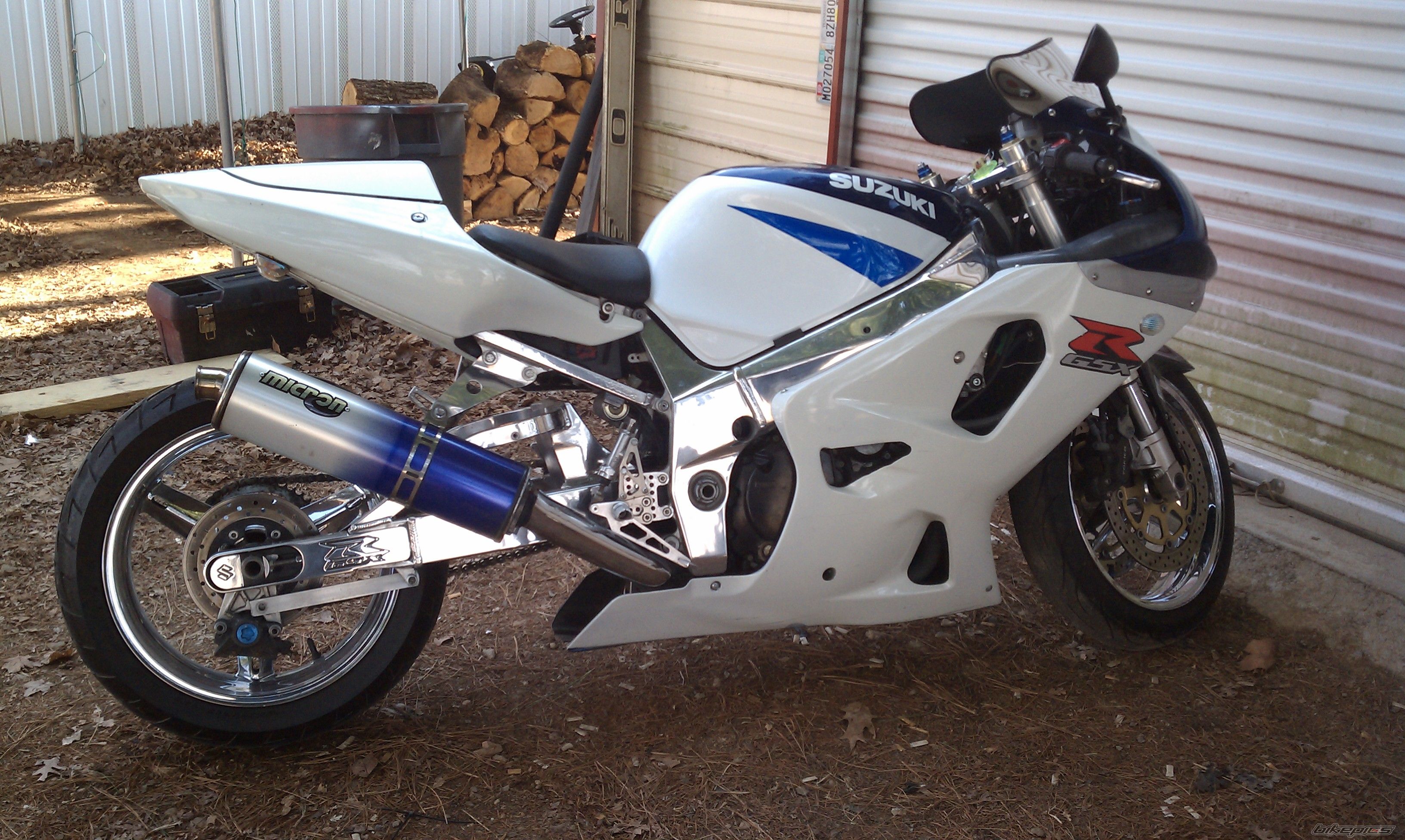 2001 SUZUKI GSX R 750 | Picture 2153707 motorcycle photo