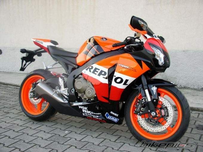 2009 HONDA CBR 1000  RR | Picture 2154566 motorcycle photo