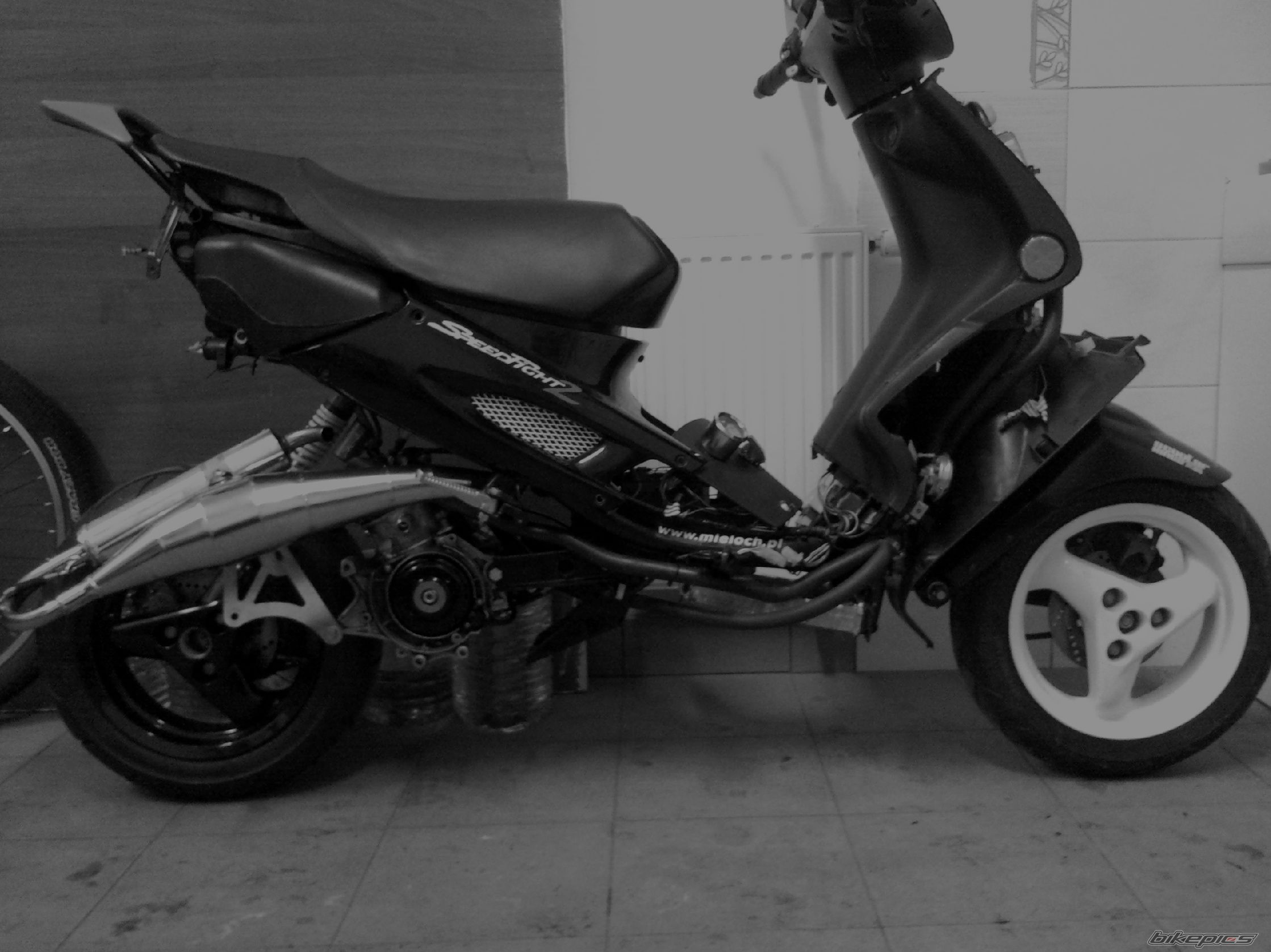 2009 PEUGEOT SPEEDFIGHT2 50 | Picture 2154998 motorcycle photo