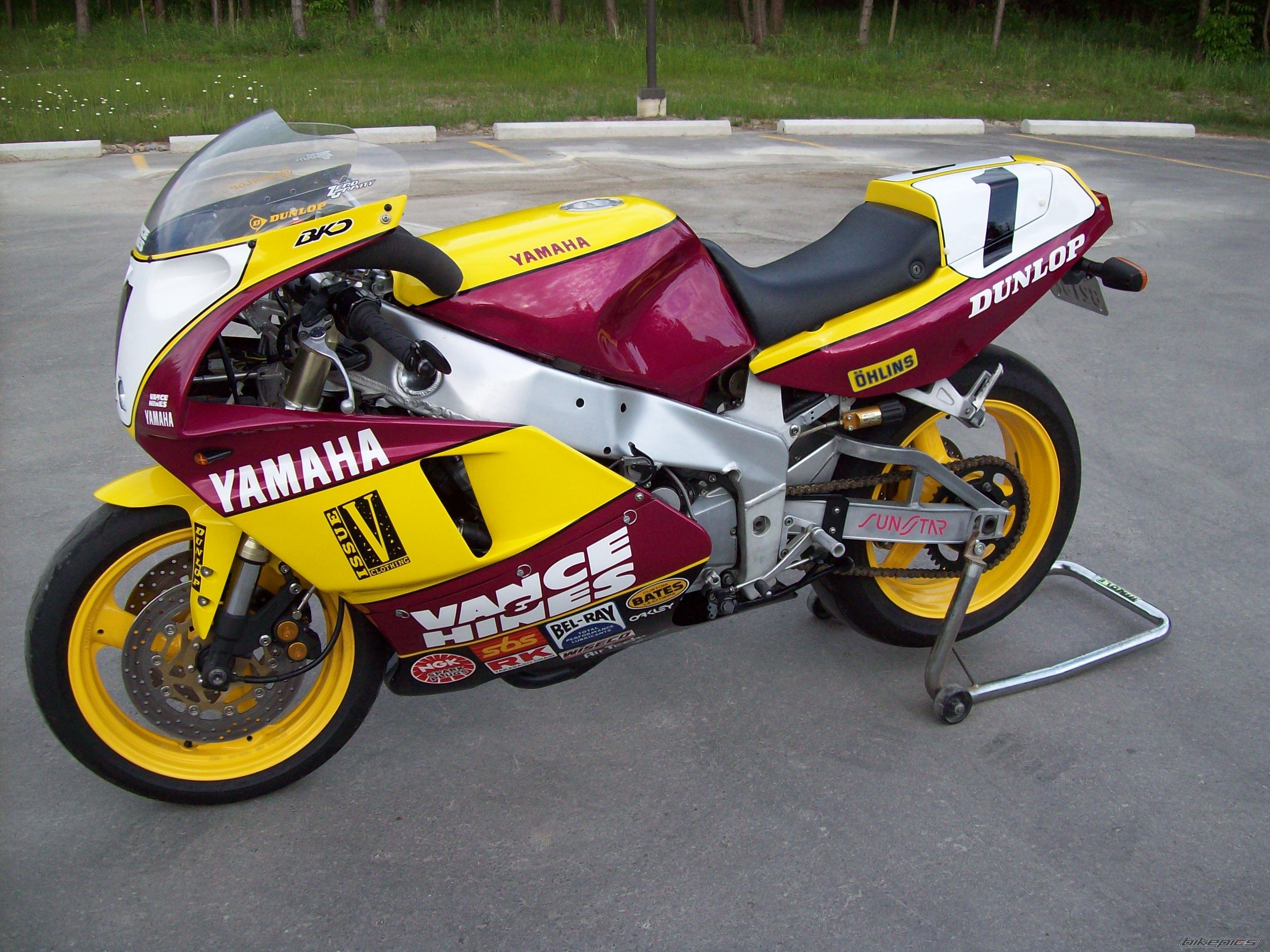 1989 YAMAHA FZR 1000 | Picture 2156158 motorcycle photo