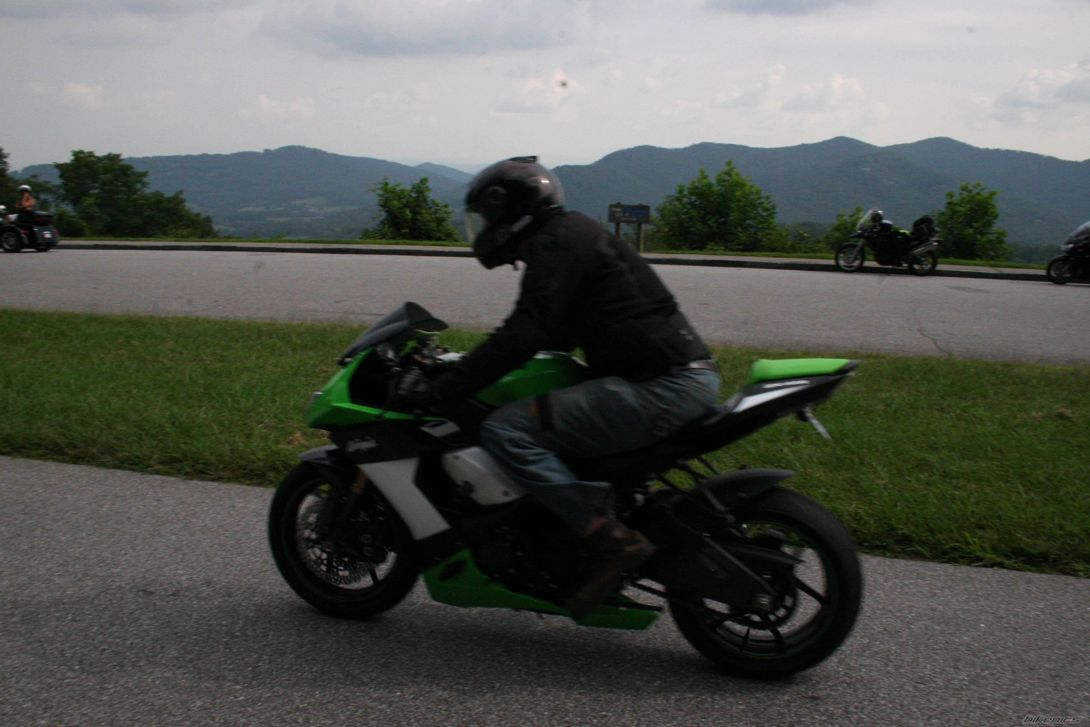 2009 KAWASAKI ZX 10R | Picture 2156598 motorcycle photo