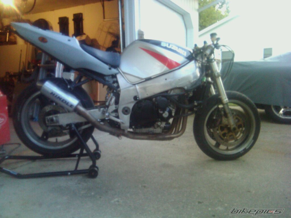 2001 SUZUKI GSX R 750 | Picture 2156619 motorcycle photo