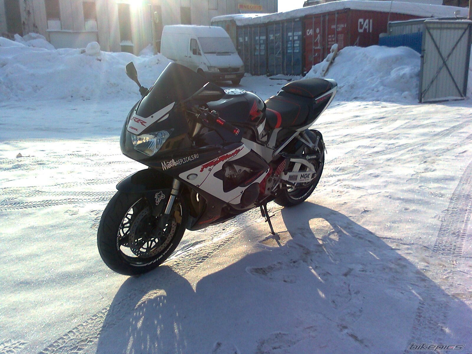2000 HONDA CBR 929RR FIREBLADE | Picture 2157382 motorcycle photo