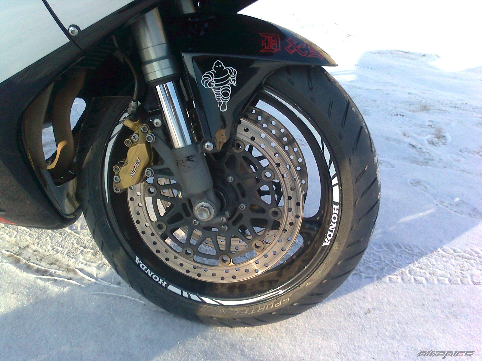 2000 HONDA CBR 929RR FIREBLADE | Picture 2157383 motorcycle photo
