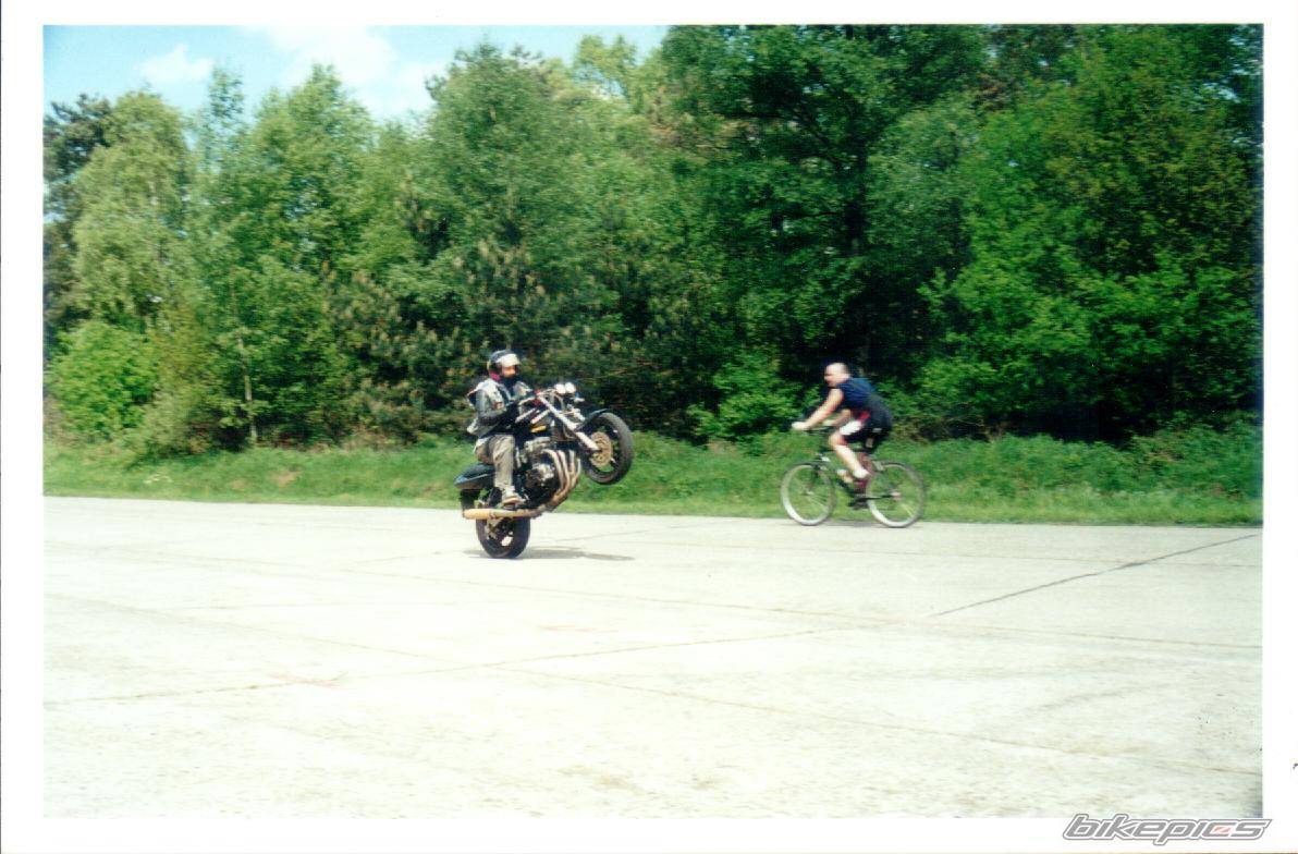 1998 SUZUKI BANDIT 600 | Picture 21588 motorcycle photo