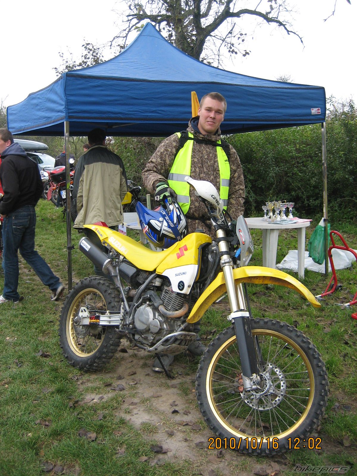 1995 SUZUKI DR 350 | Picture 2159038 motorcycle photo