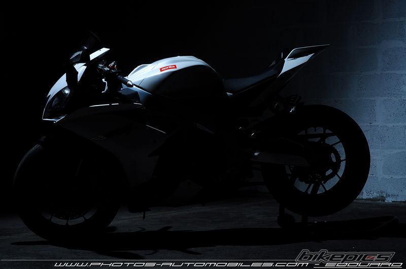 2010 APRILIA RSV4 | Picture 2159094 motorcycle photo