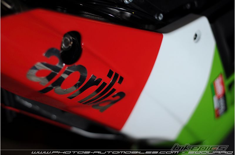 2010 APRILIA RSV4 | Picture 2159095 motorcycle photo