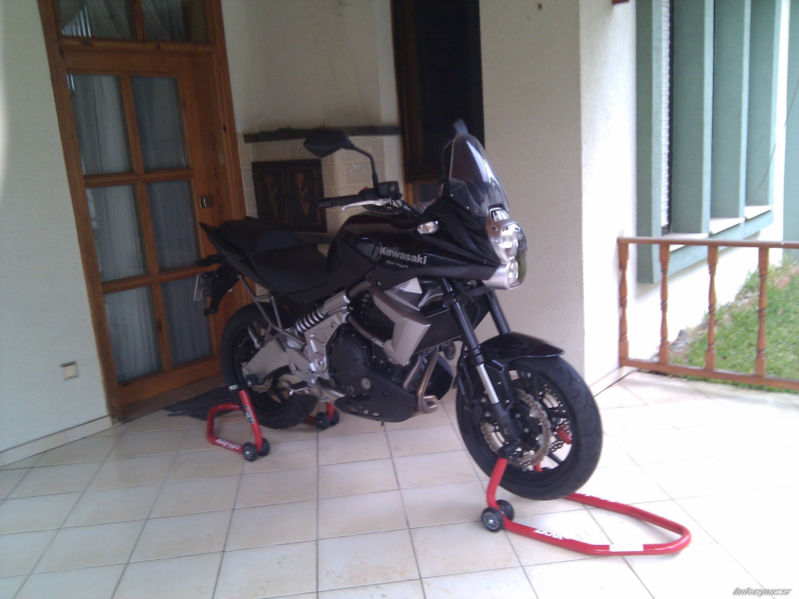 2010 KAWASAKI VERSYS | Picture 2159180 motorcycle photo