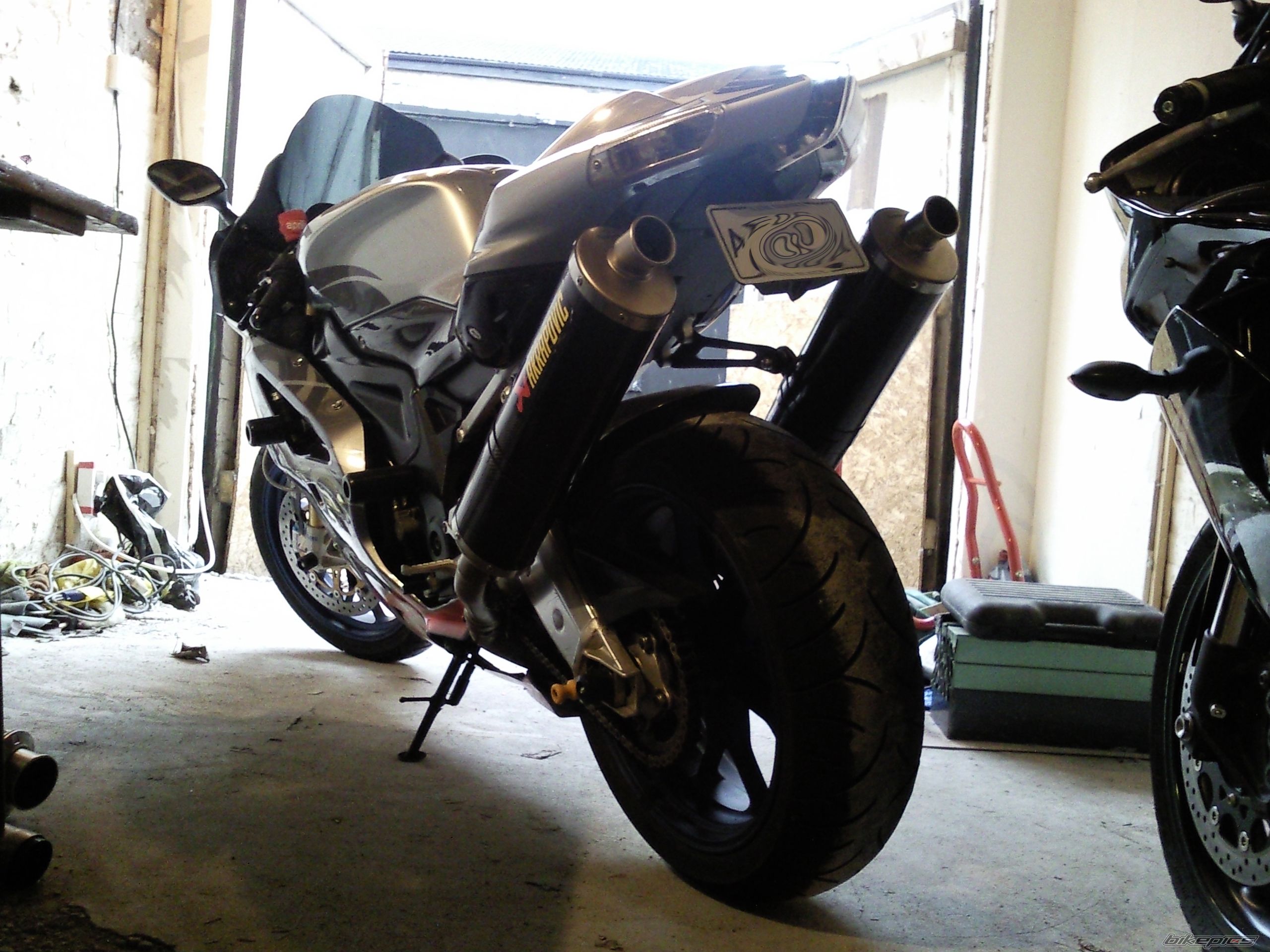 2006 APRILIA RSV MILLE FACTORY | Picture 2159596 motorcycle photo