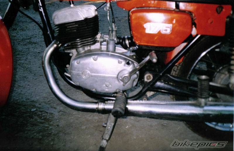 1989 CZ 175 | Picture 216058 motorcycle photo