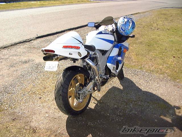 1999 SUZUKI TL1000R | Picture 21606 motorcycle photo