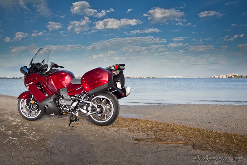 2009 KAWASAKI CONCOURS | Picture 2161566 motorcycle photo