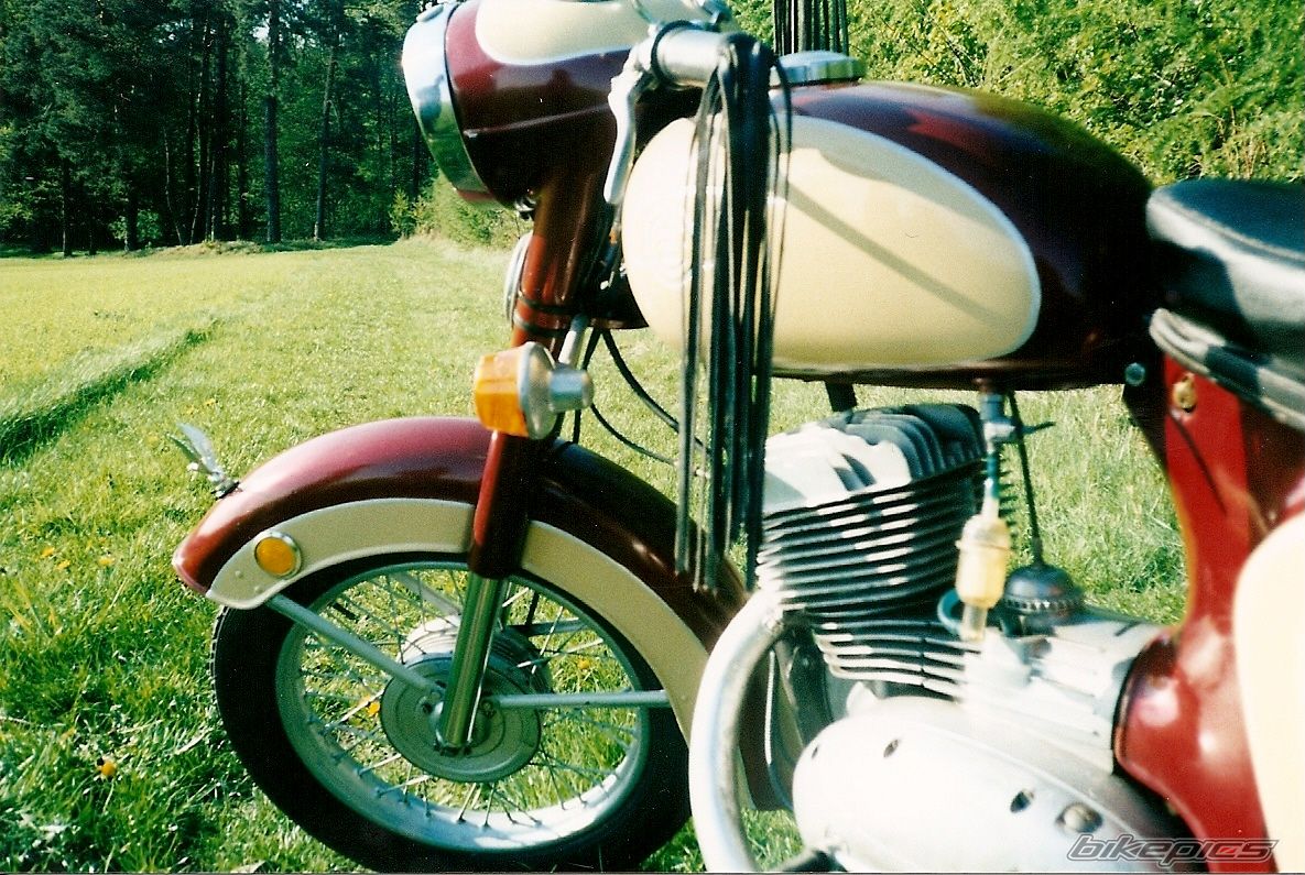 1961 CZ 175 | Picture 2162424 motorcycle photo