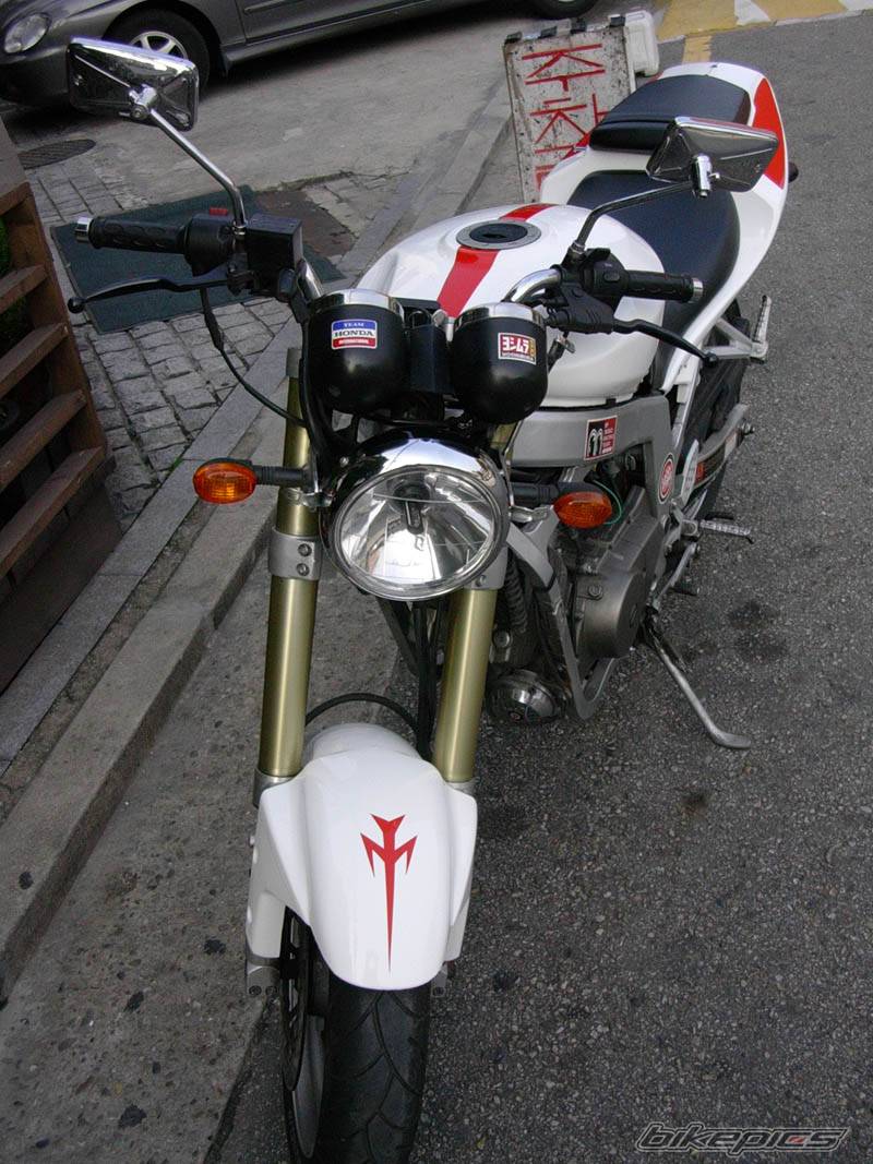 2003 HYOSUNG GT 250 COMET | Picture 216251 motorcycle photo