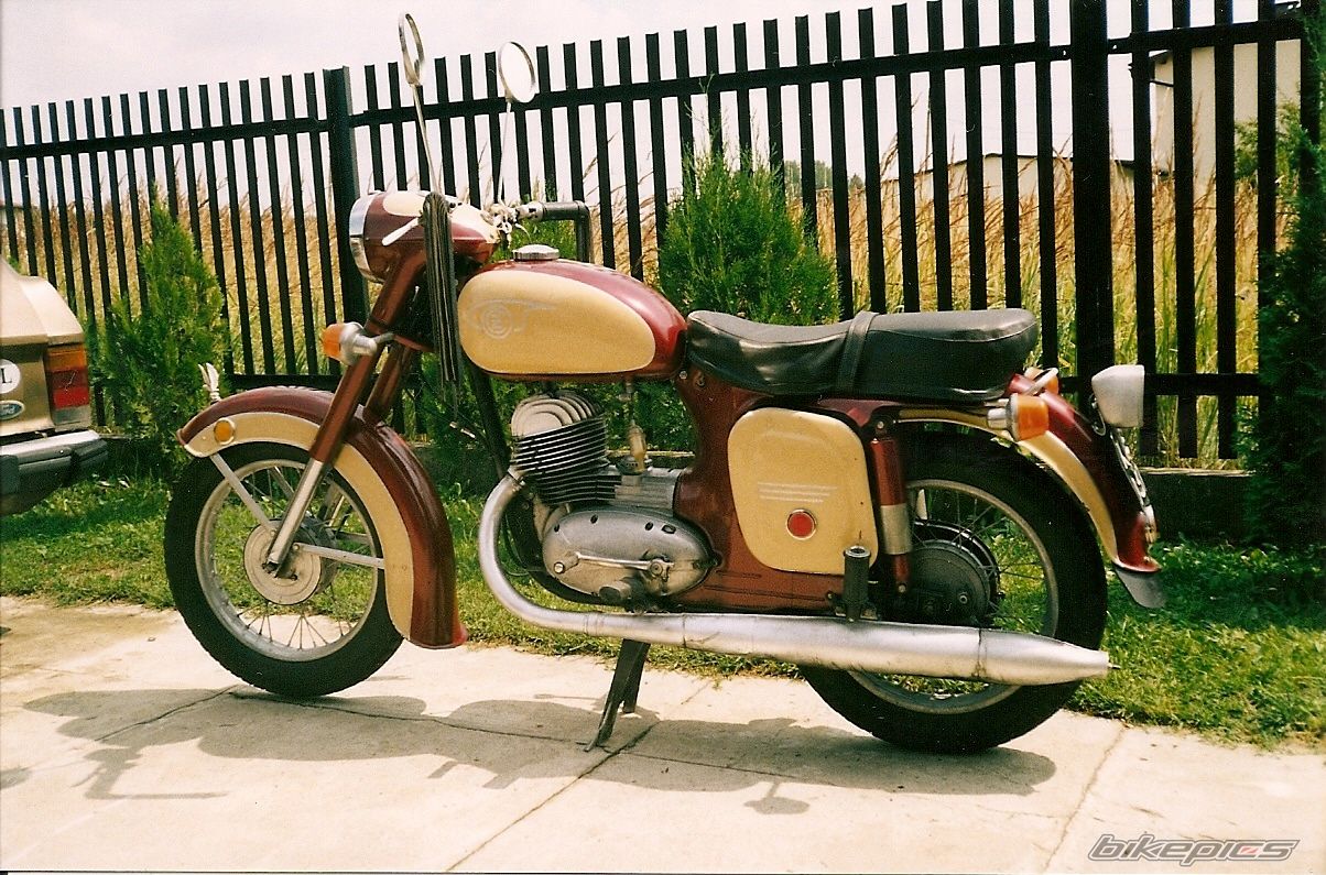 1961 CZ 175 | Picture 2162709 motorcycle photo