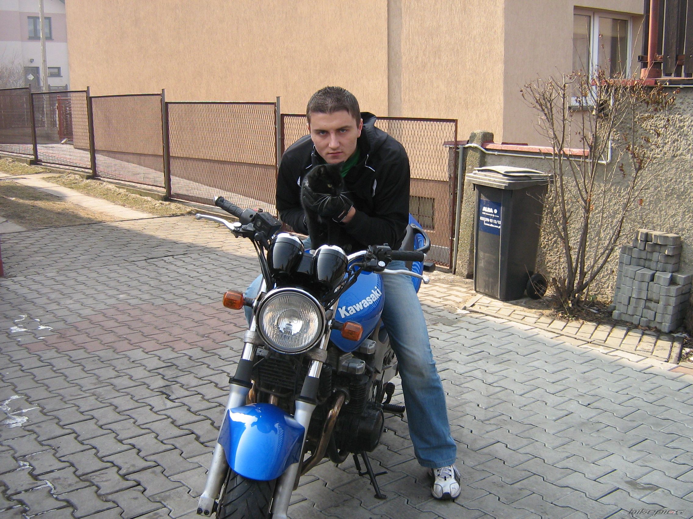 2000 KAWASAKI ZR 7 | Picture 2162720 motorcycle photo