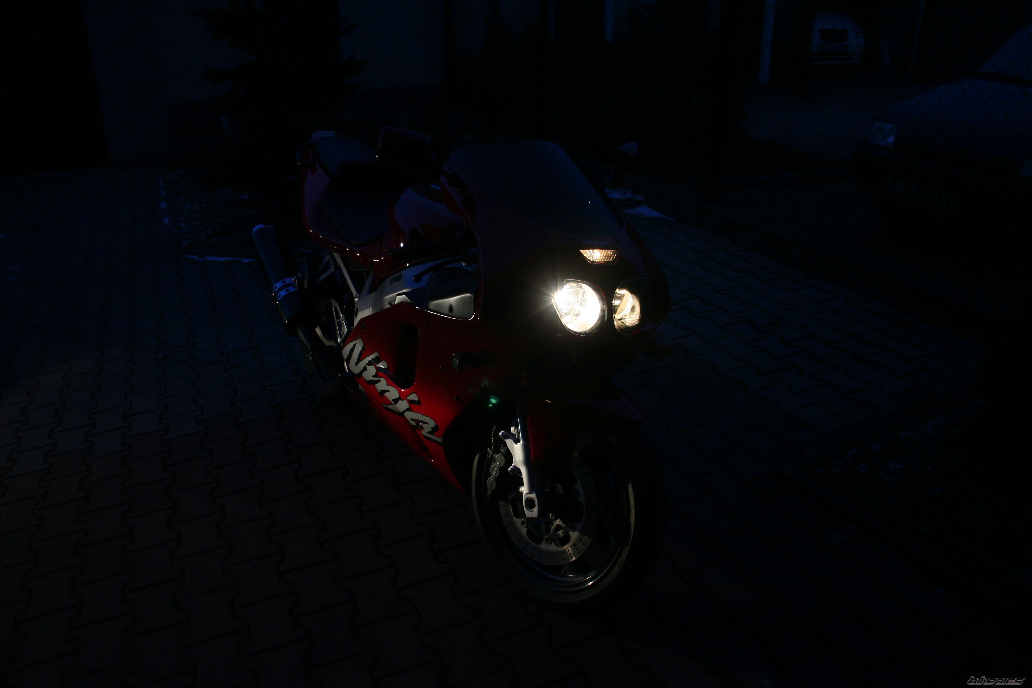 1998 KAWASAKI ZX 7R | Picture 2162756 motorcycle photo