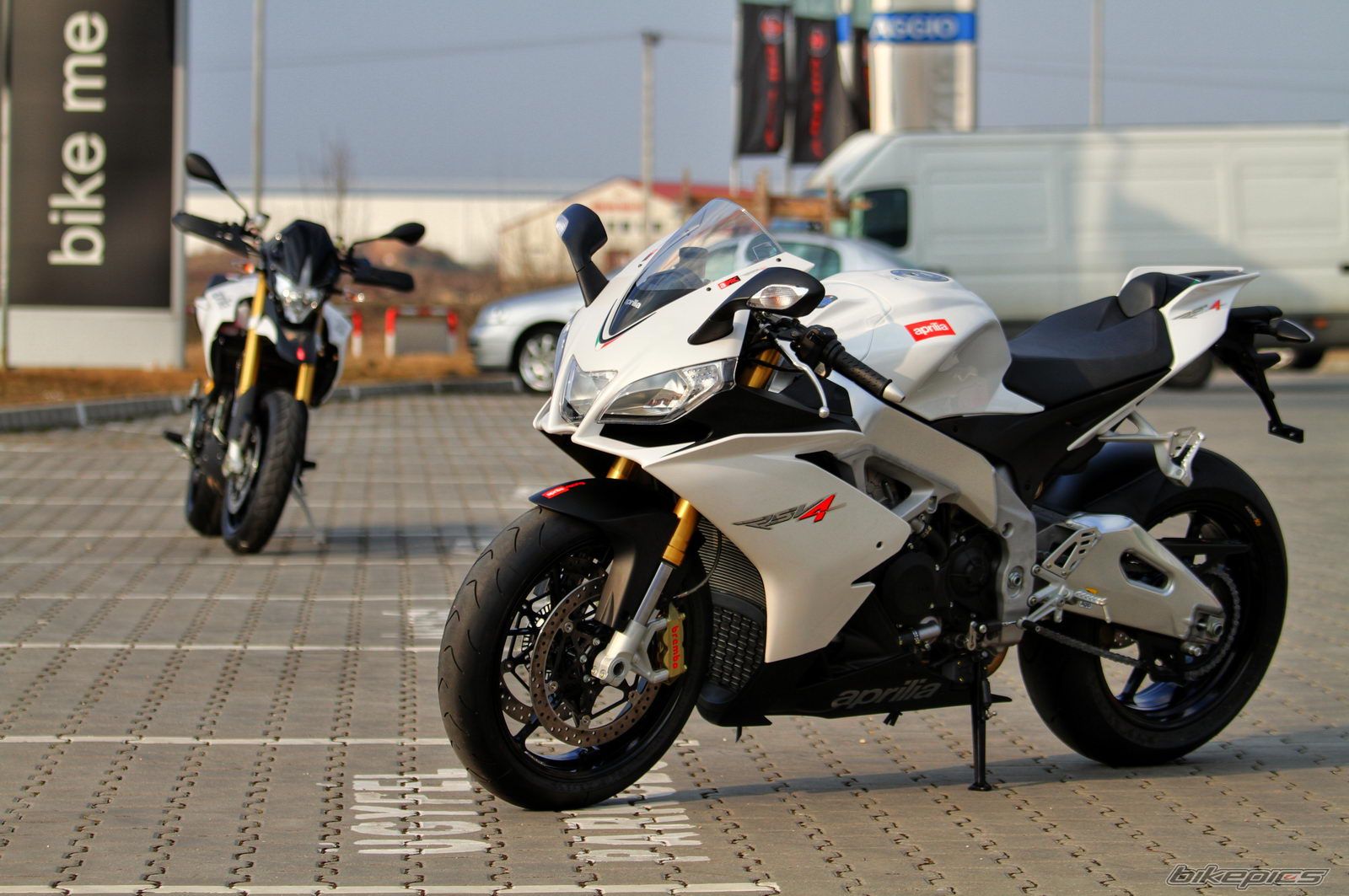 2011 APRILIA RSV4 | Picture 2162803 motorcycle photo