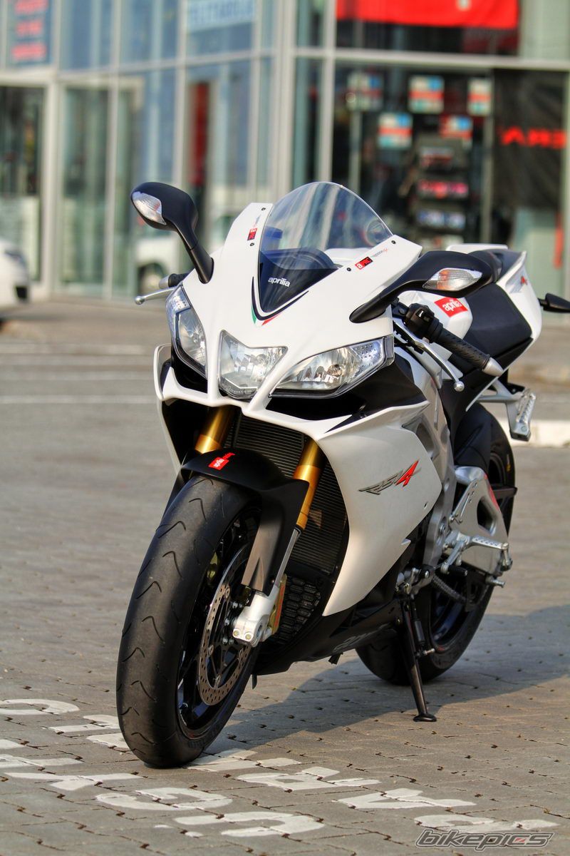 2011 APRILIA RSV4 | Picture 2162804 motorcycle photo