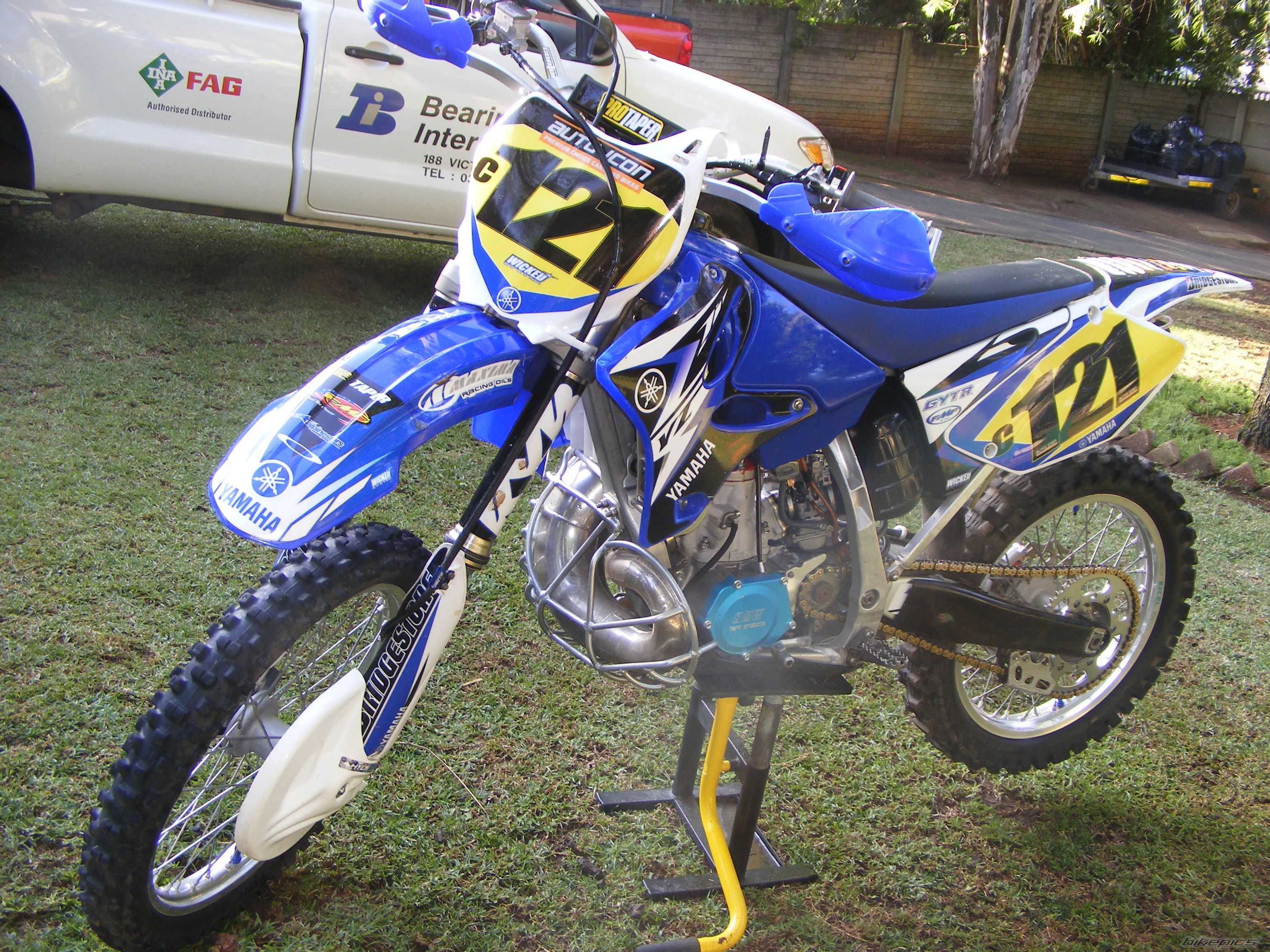 2009 YAMAHA YZ 250 | Picture 2164037 motorcycle photo