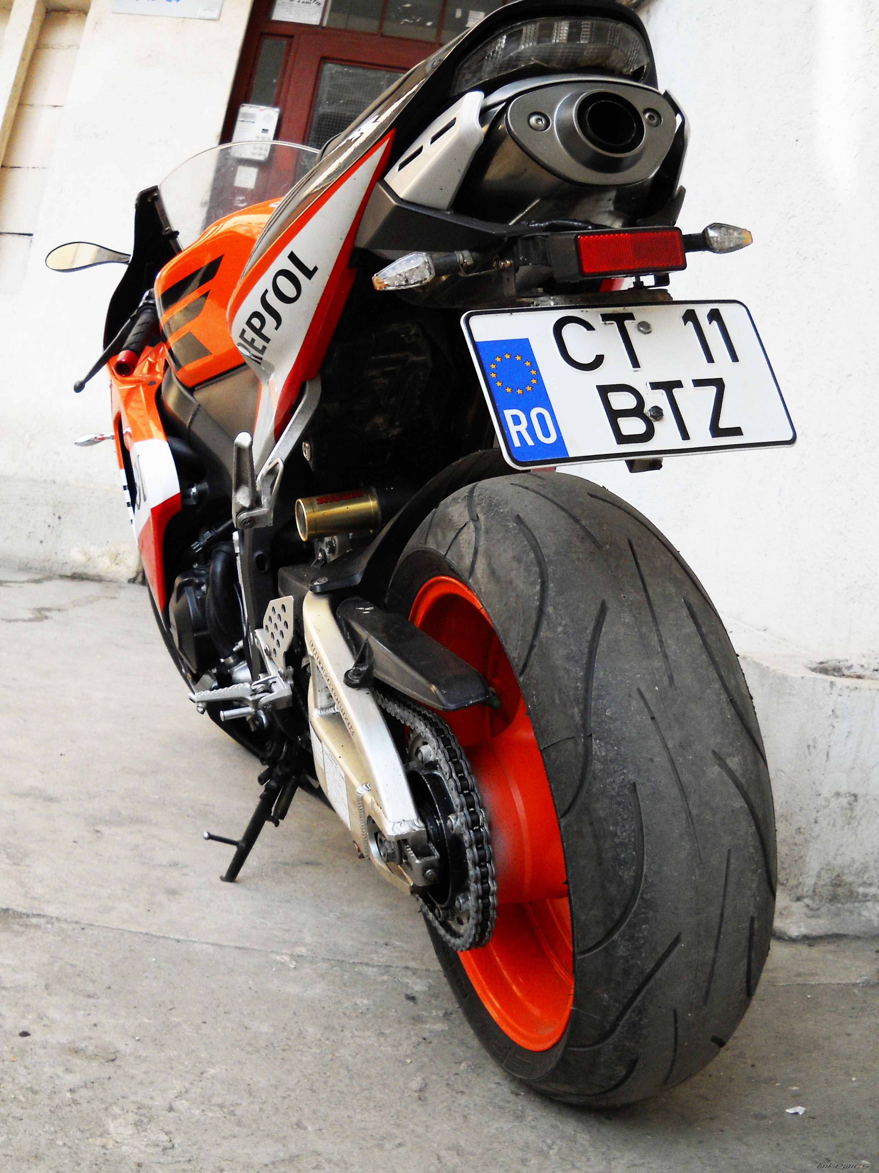 2004 HONDA CBR 600 RR | Picture 2164676 motorcycle photo