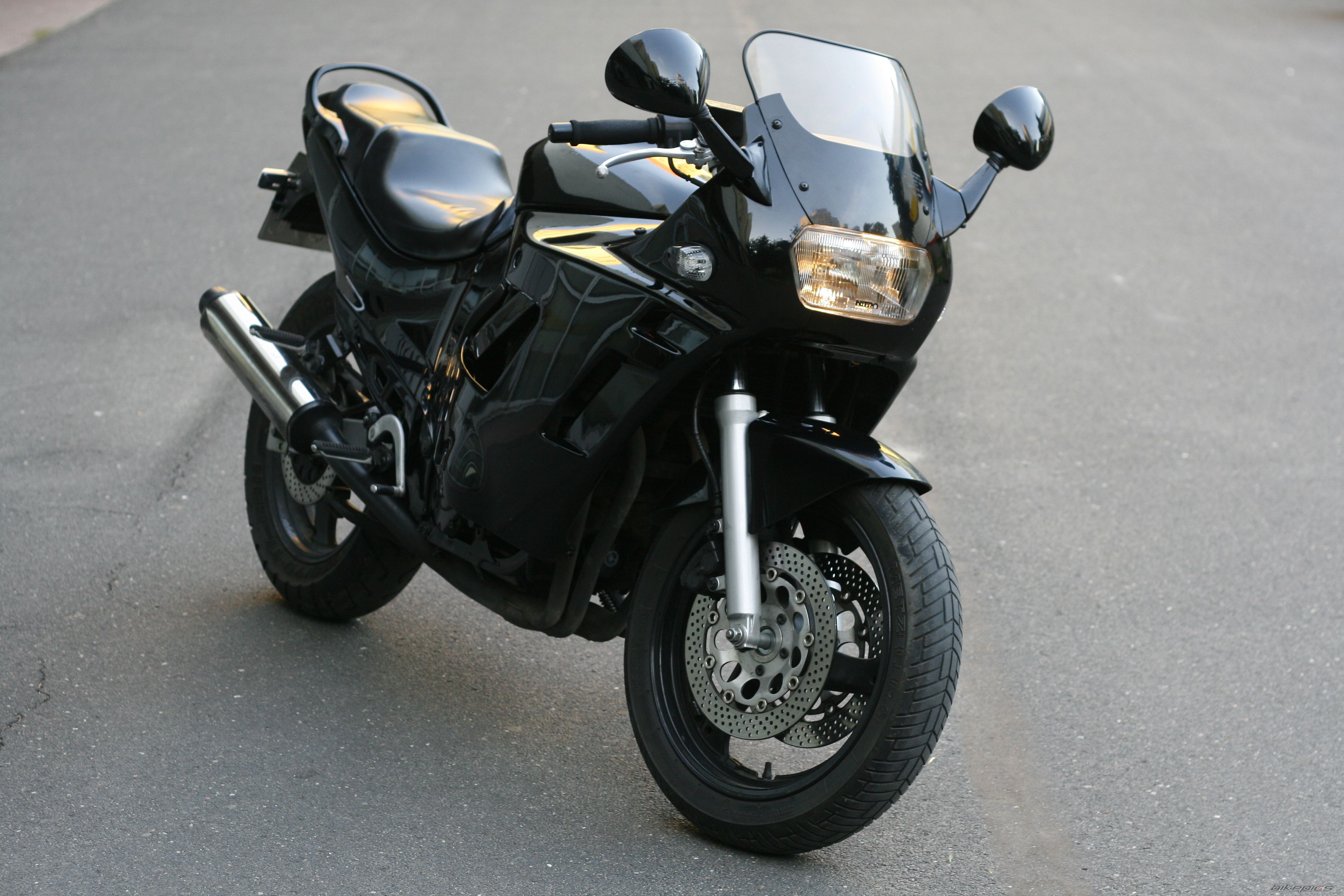 1997 SUZUKI SUZUKI GSX 600 F | Picture 2165079 motorcycle photo