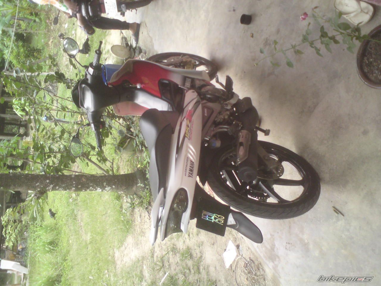 2011 YAMAHA 125 ZR | Picture 2166119 motorcycle photo