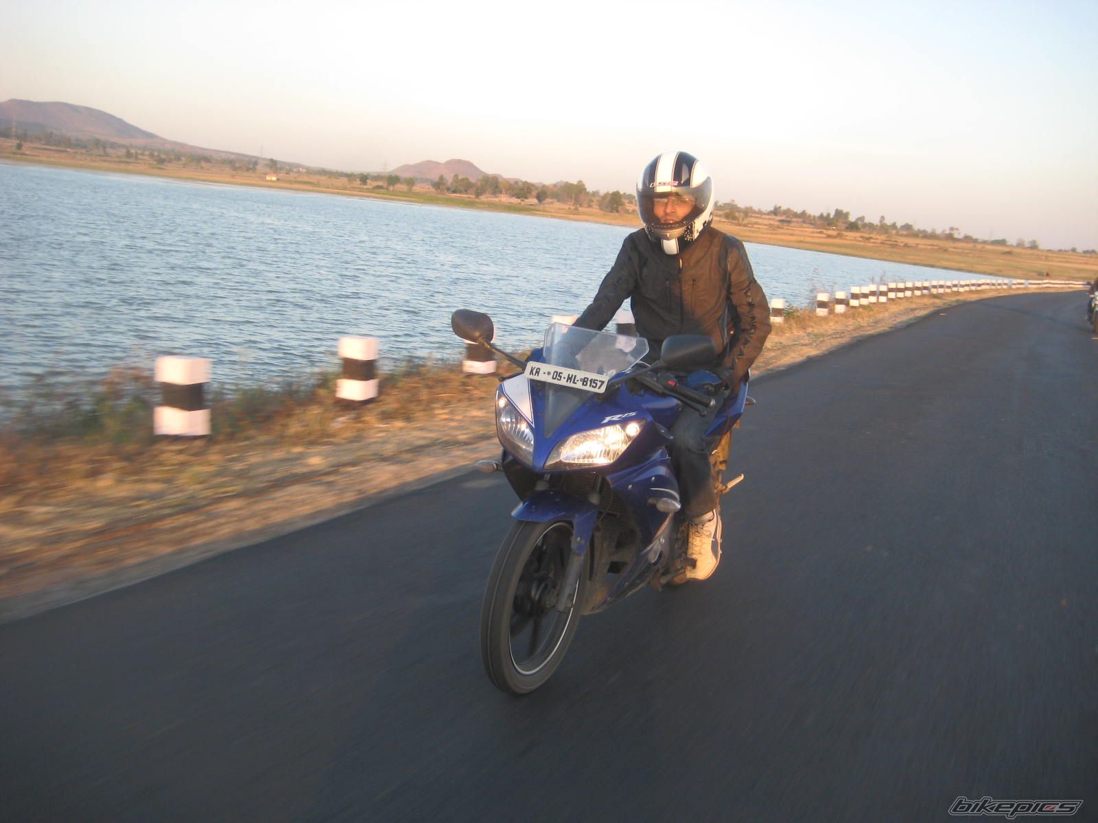 2010 YAMAHA YZF R15 | Picture 2166138 motorcycle photo