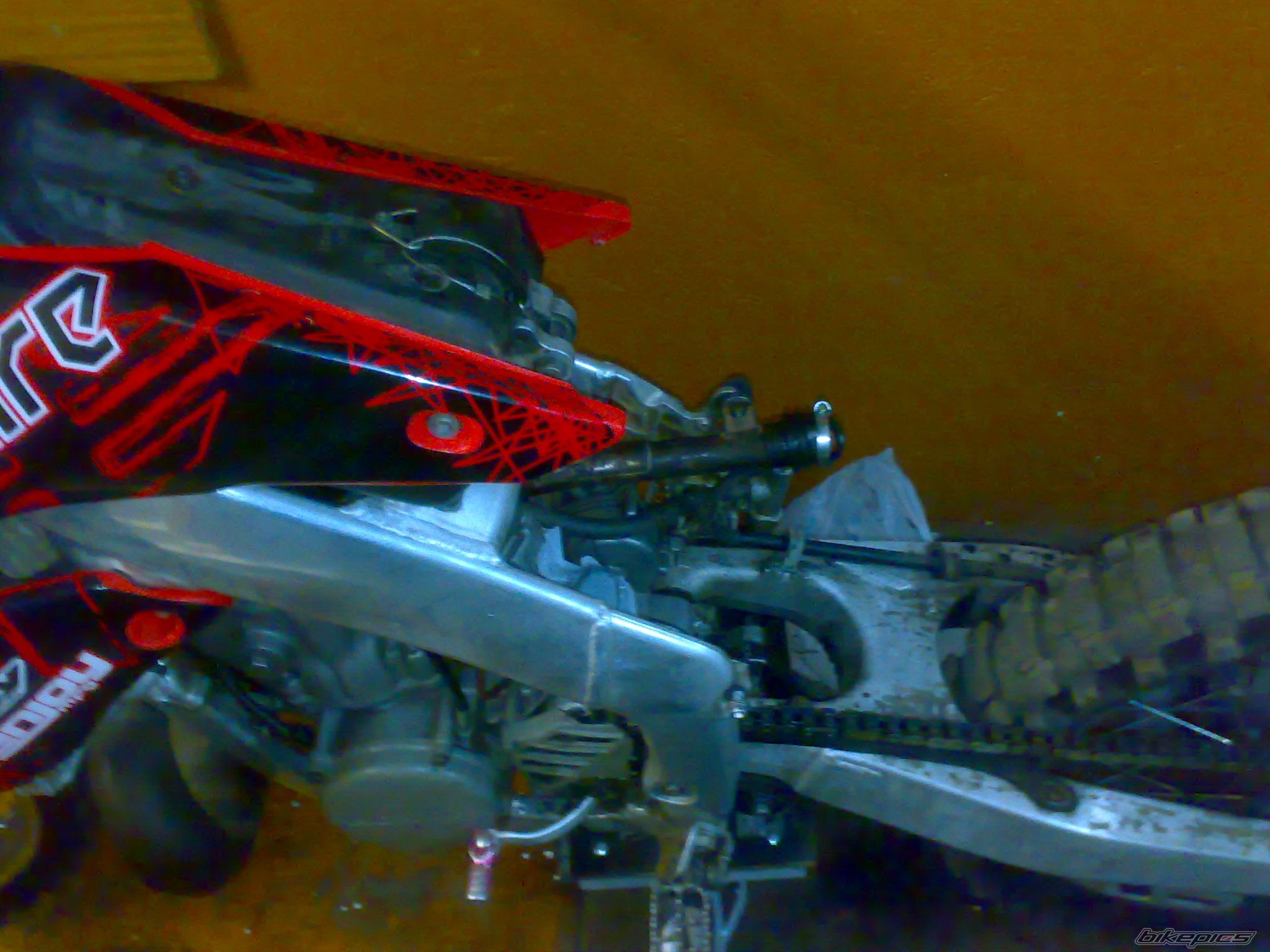2001 HONDA CR250R | Picture 2166498 motorcycle photo
