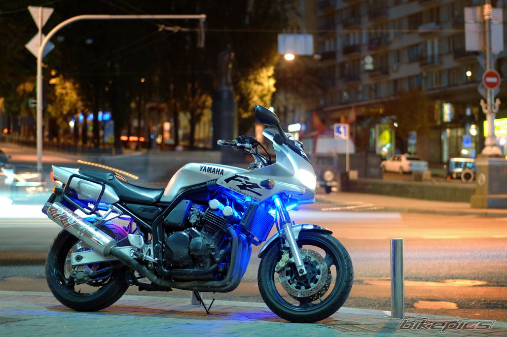 1997 YAMAHA FZ 400 FAZER | Picture 2166513 motorcycle photo